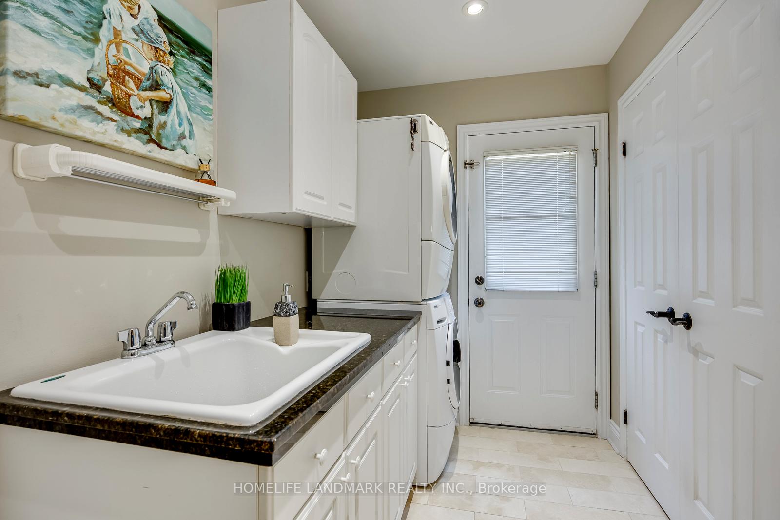 Photo 18 of 1248 Bowman Drive, Oakville, Glen Abbey — HOMEH