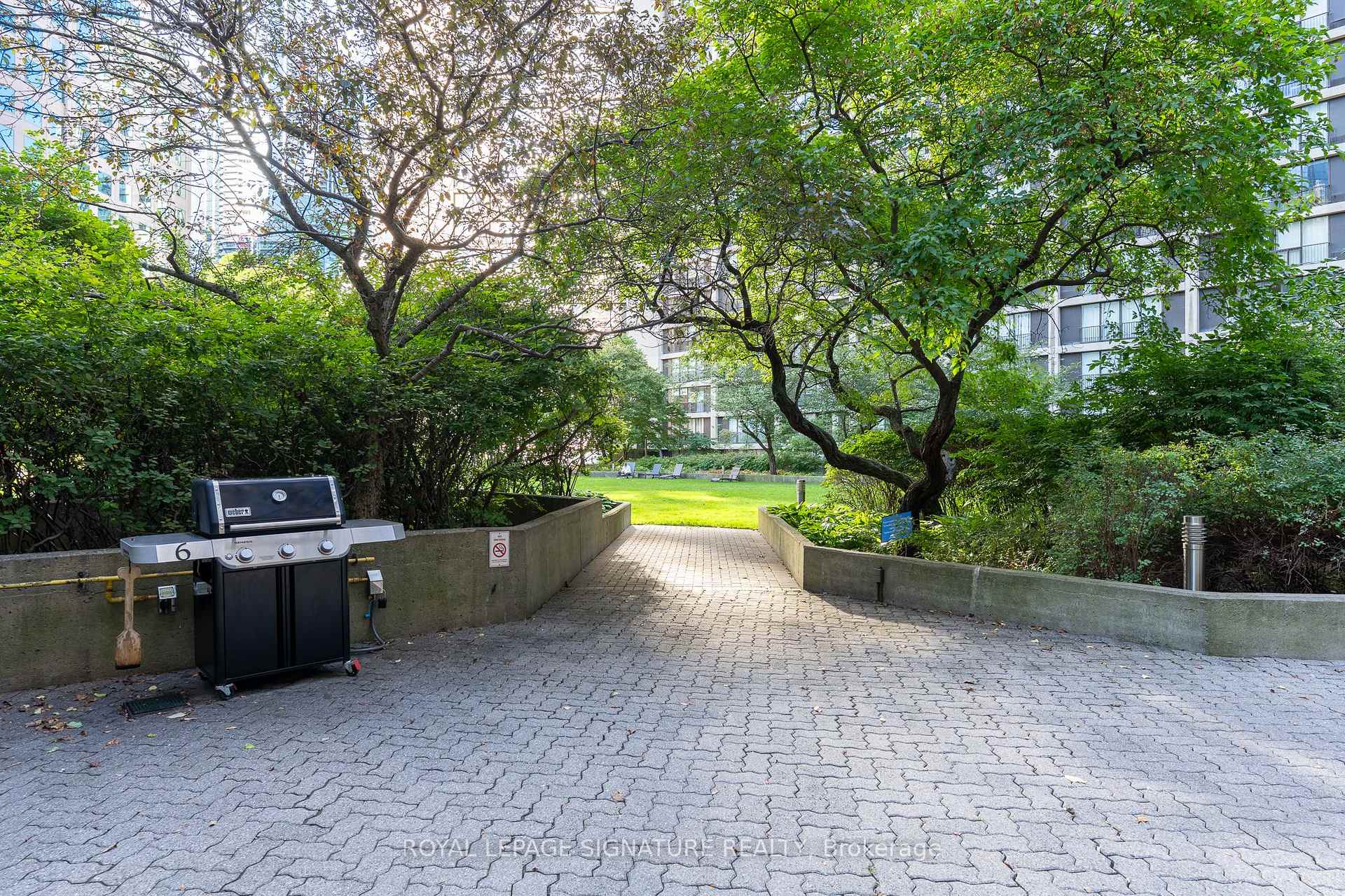 Photo 35 of Unit 1806, 33 Harbour Square, Toronto, Waterfront Communities — HOMEH