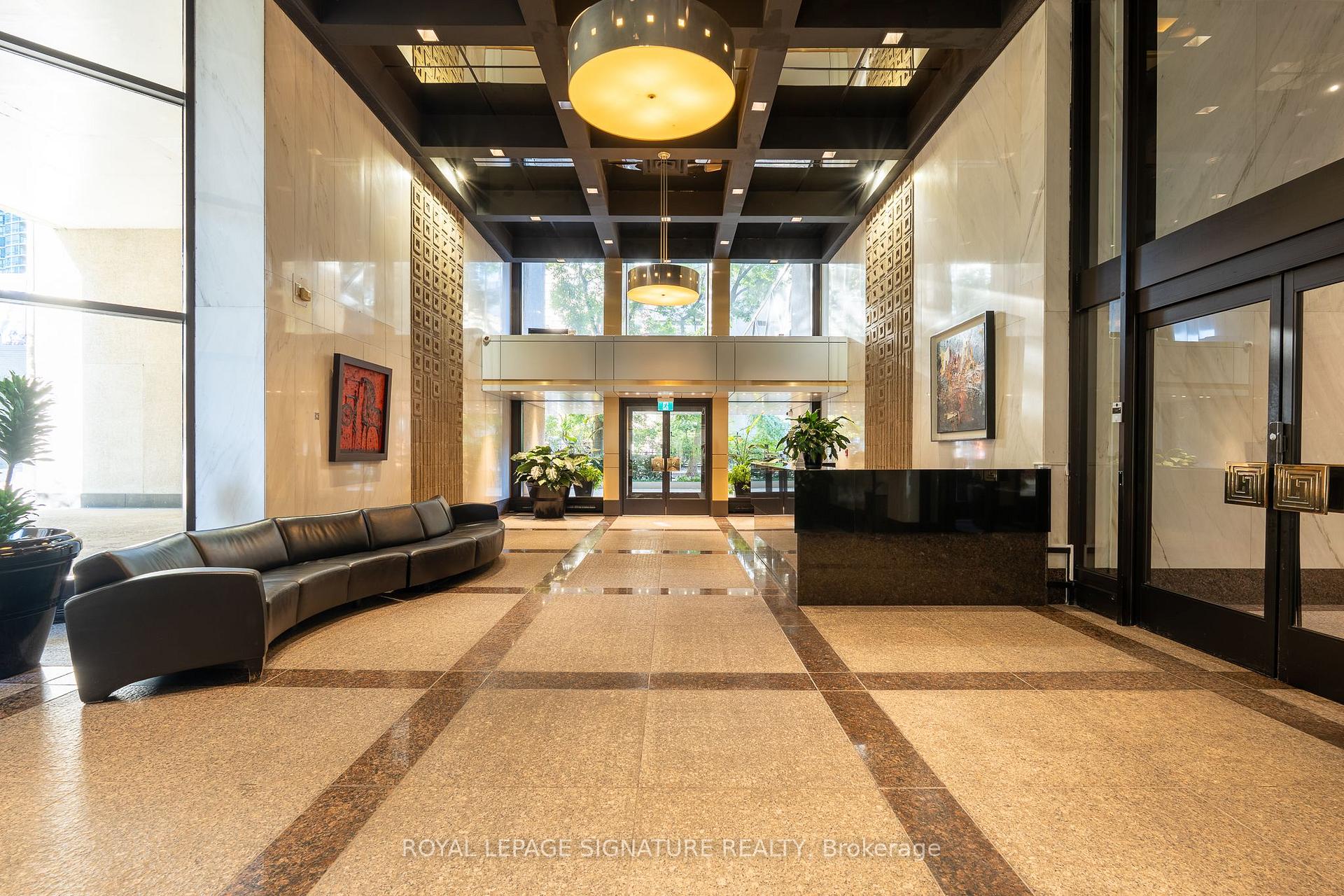 Photo 42 of Unit 1806, 33 Harbour Square, Toronto, Waterfront Communities — HOMEH