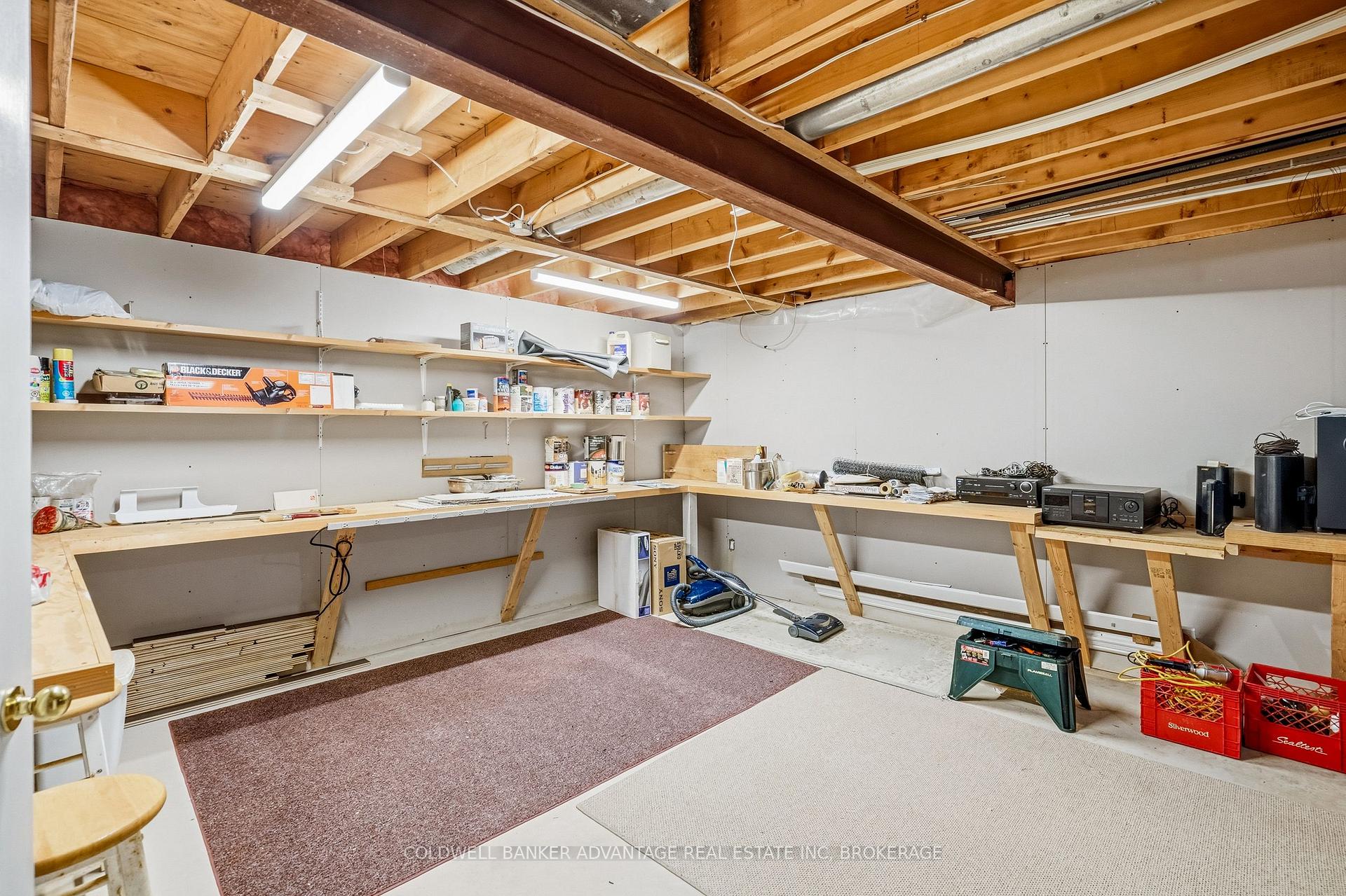 Photo 29 of 164 Page Drive, Welland, N. Welland — HOMEH