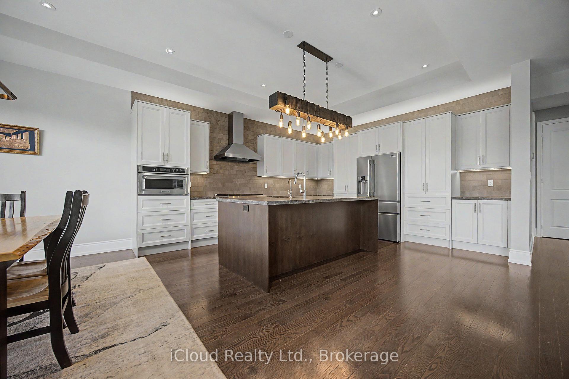 Photo 7 of 47 West Branch Drive, Halton Hills, Georgetown — HOMEH