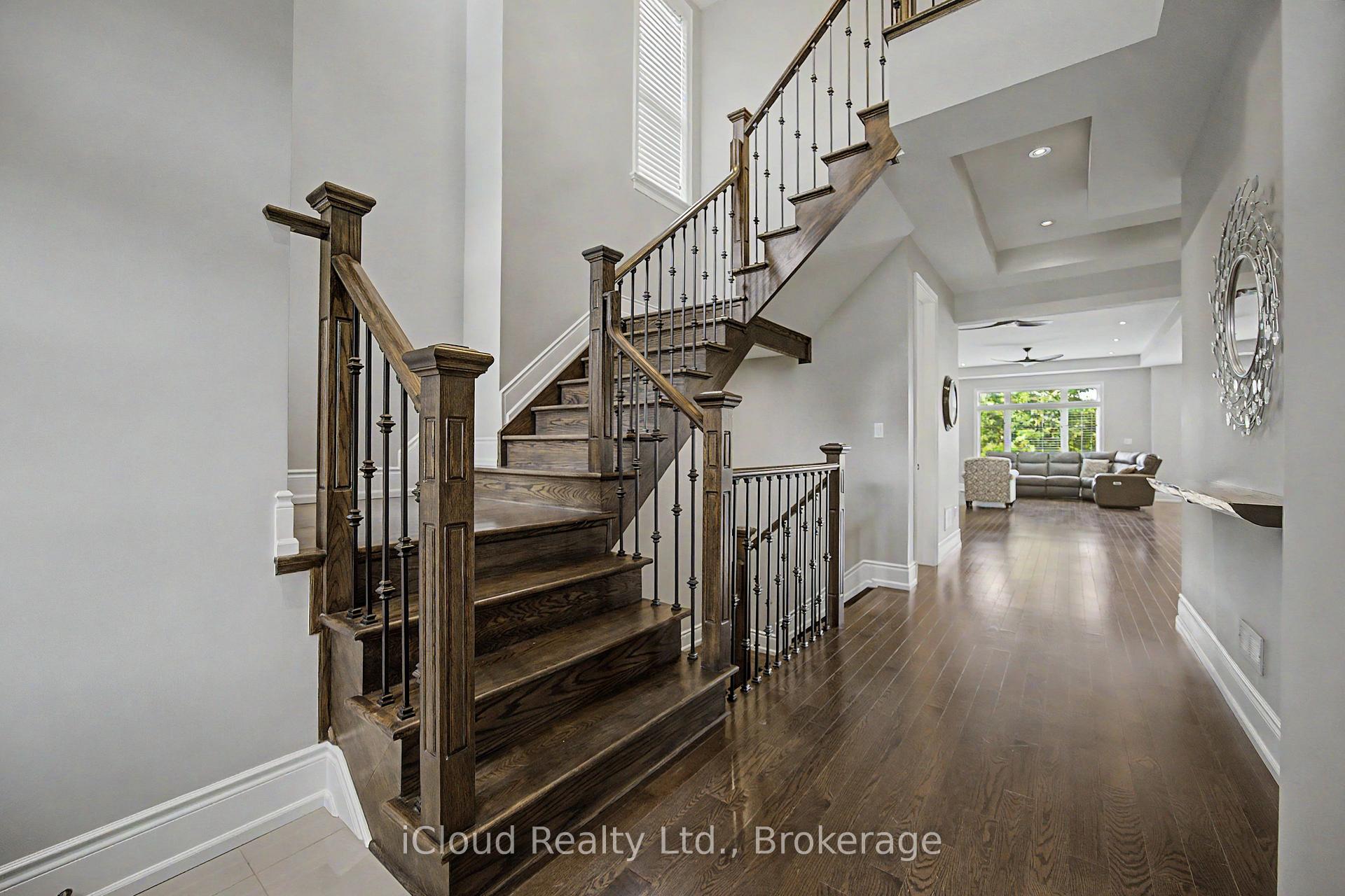 Photo 15 of 47 West Branch Drive, Halton Hills, Georgetown — HOMEH