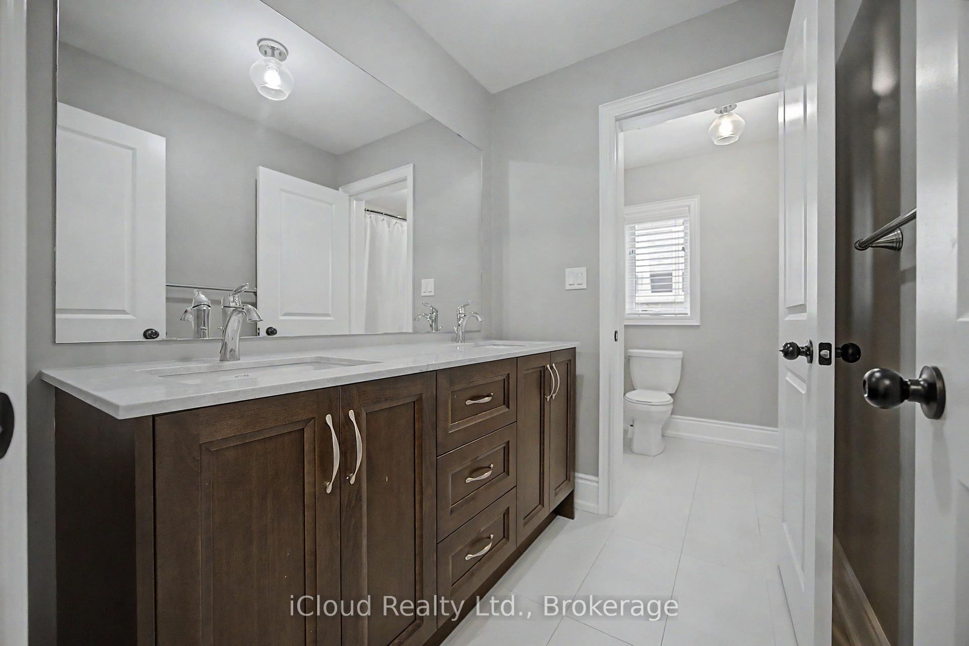 Photo 26 of 47 West Branch Drive, Halton Hills, Georgetown — HOMEH