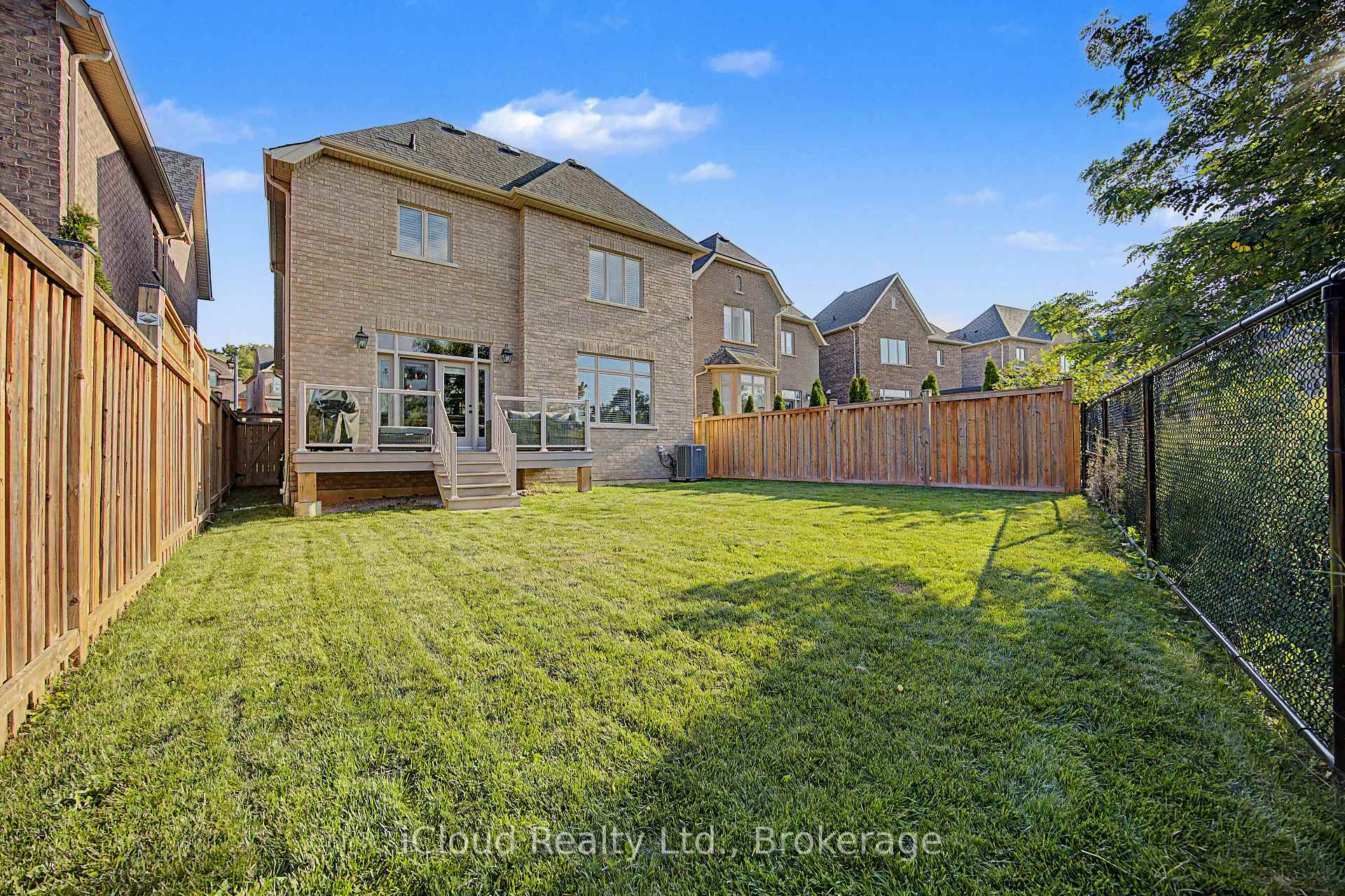 Photo 34 of 47 West Branch Drive, Halton Hills, Georgetown — HOMEH