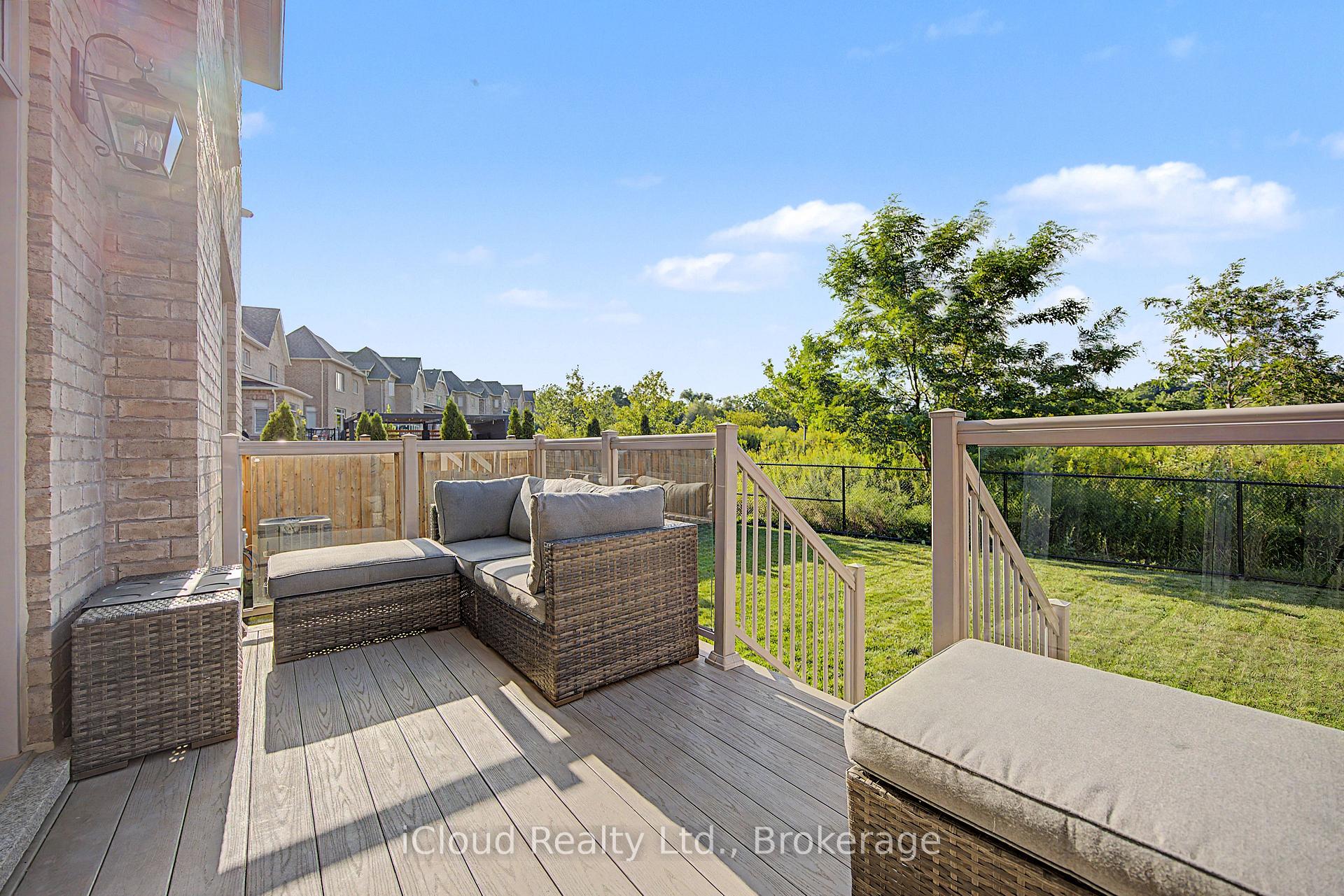 Photo 38 of 47 West Branch Drive, Halton Hills, Georgetown — HOMEH