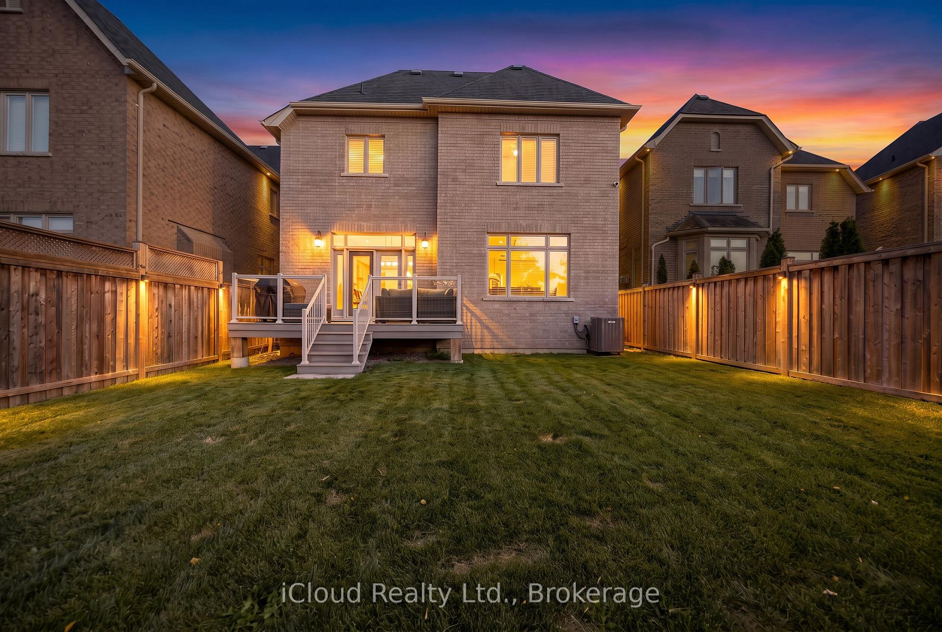 Photo 43 of 47 West Branch Drive, Halton Hills, Georgetown — HOMEH