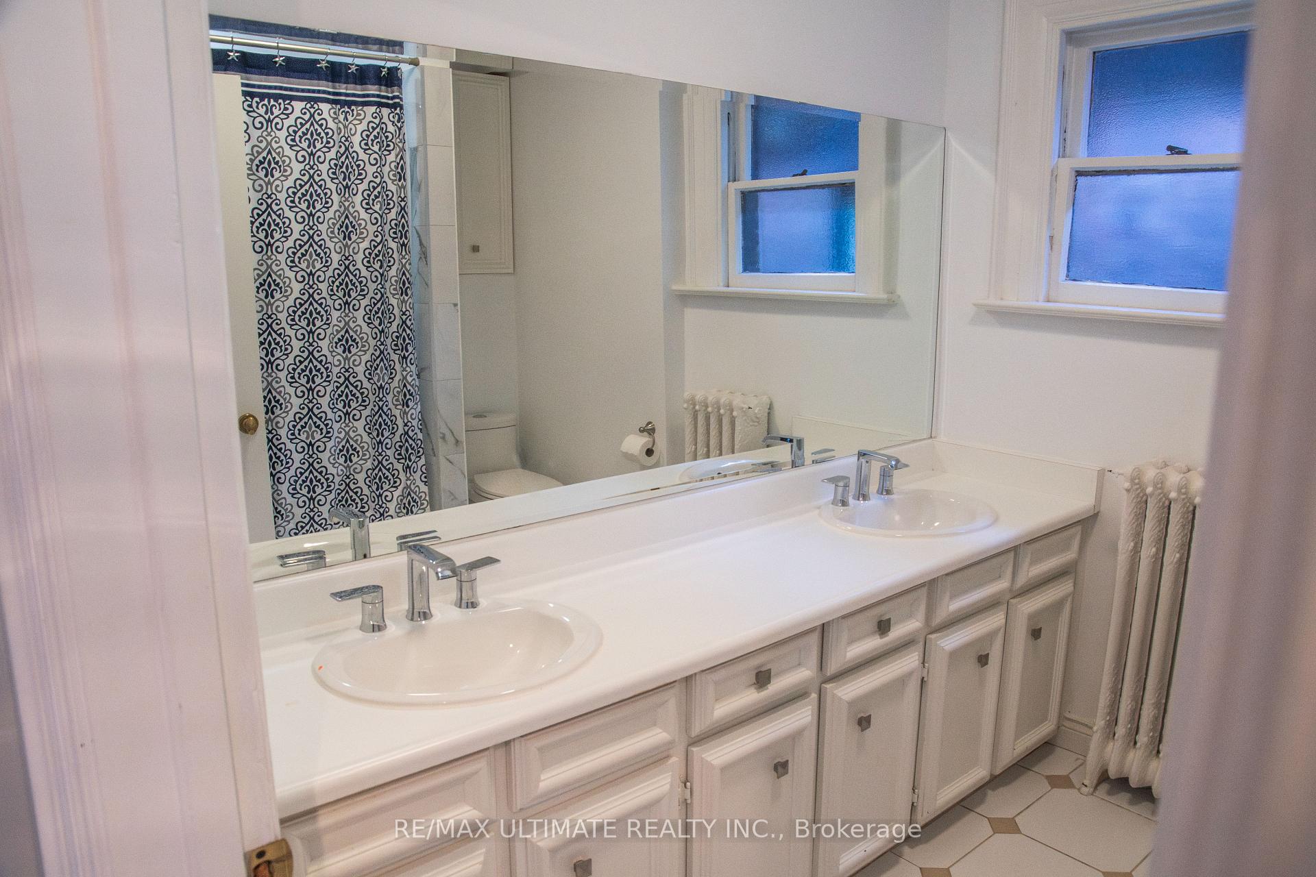 Photo 24 of 25 Chicora Avenue, Toronto, The Annex — HOMEH