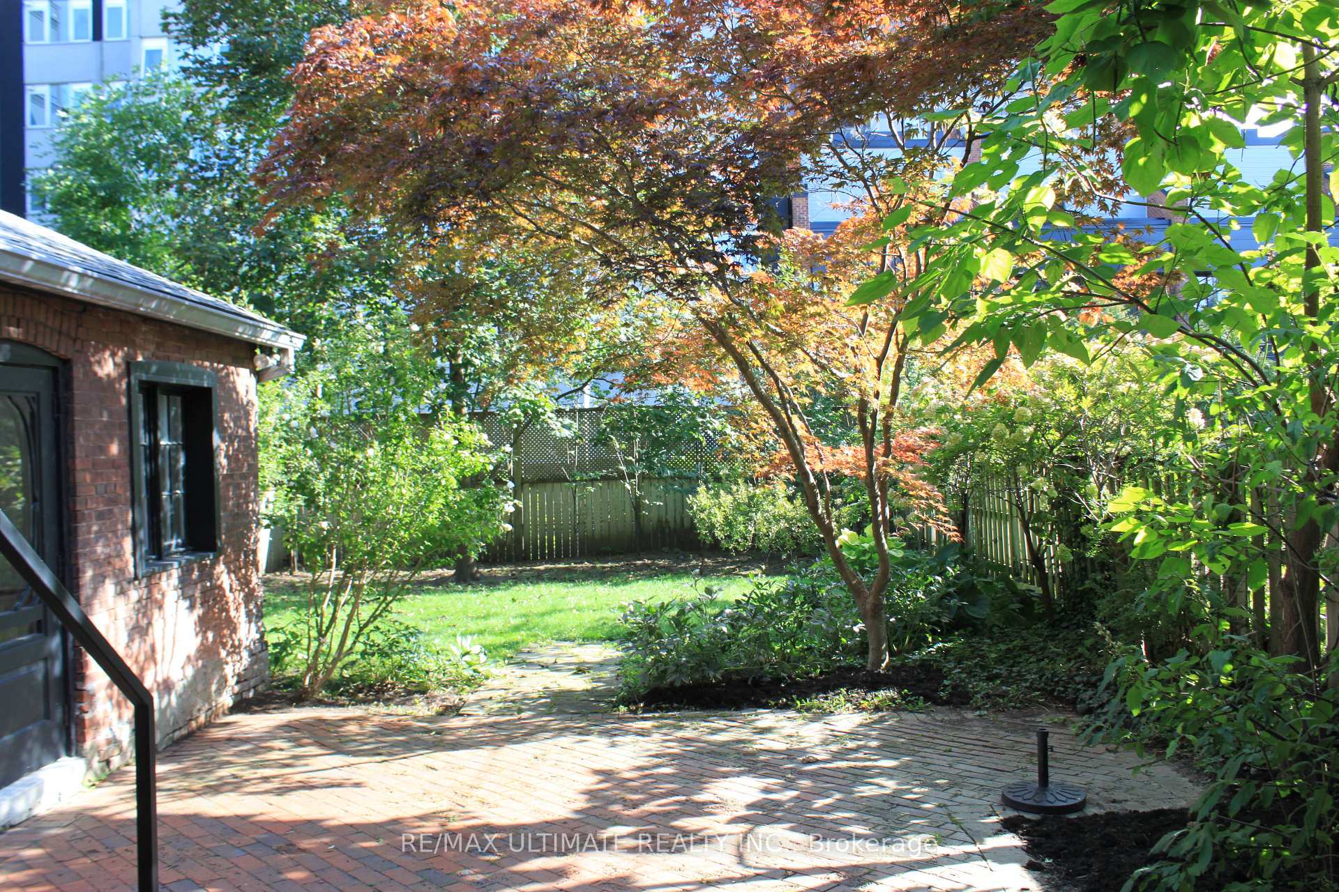 Photo 31 of 25 Chicora Avenue, Toronto, The Annex — HOMEH