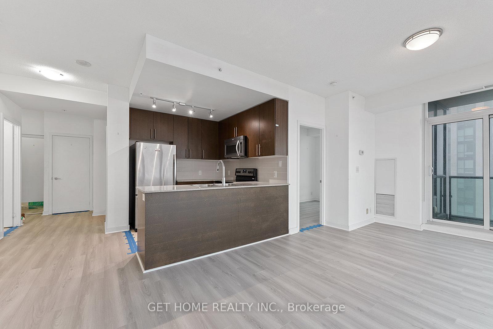 Photo 12 of Unit 2005, 3985 Grand Park Drive, Mississauga, City Centre — HOMEH