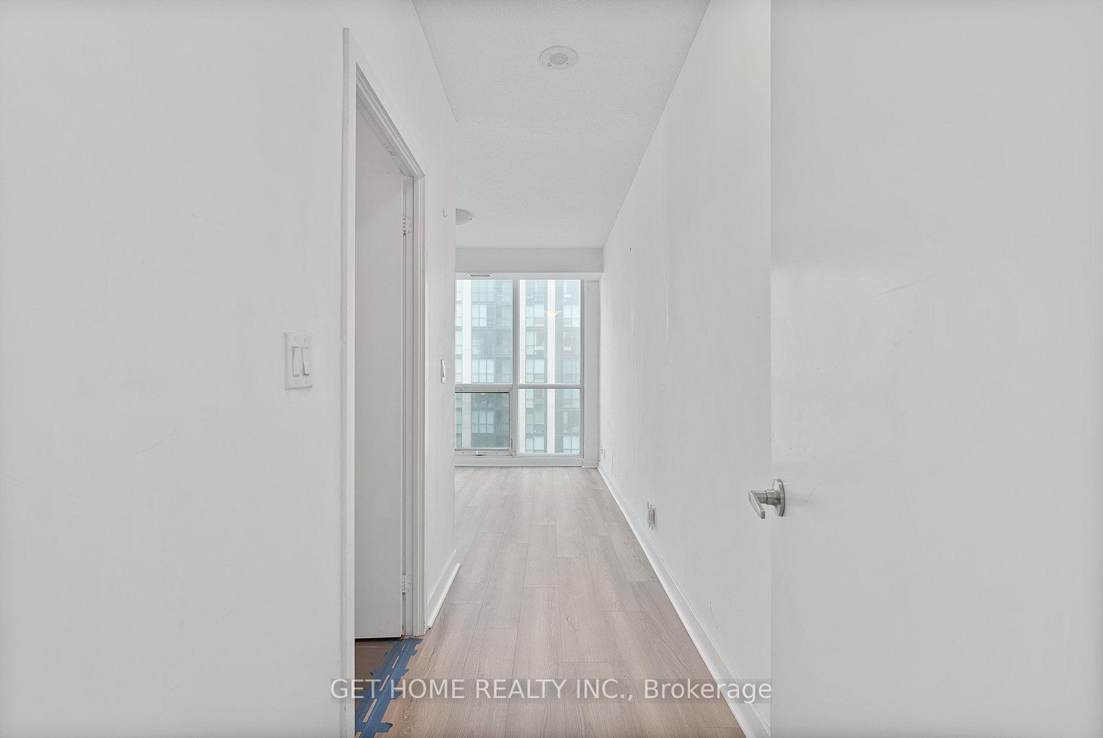 Photo 17 of Unit 2005, 3985 Grand Park Drive, Mississauga, City Centre — HOMEH
