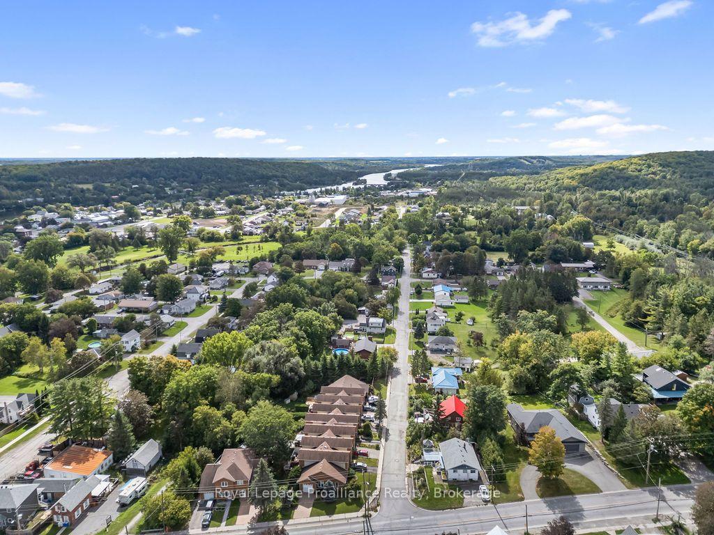 Photo 37 of 95 Mill Street, Quinte West, Frankford Ward — HOMEH