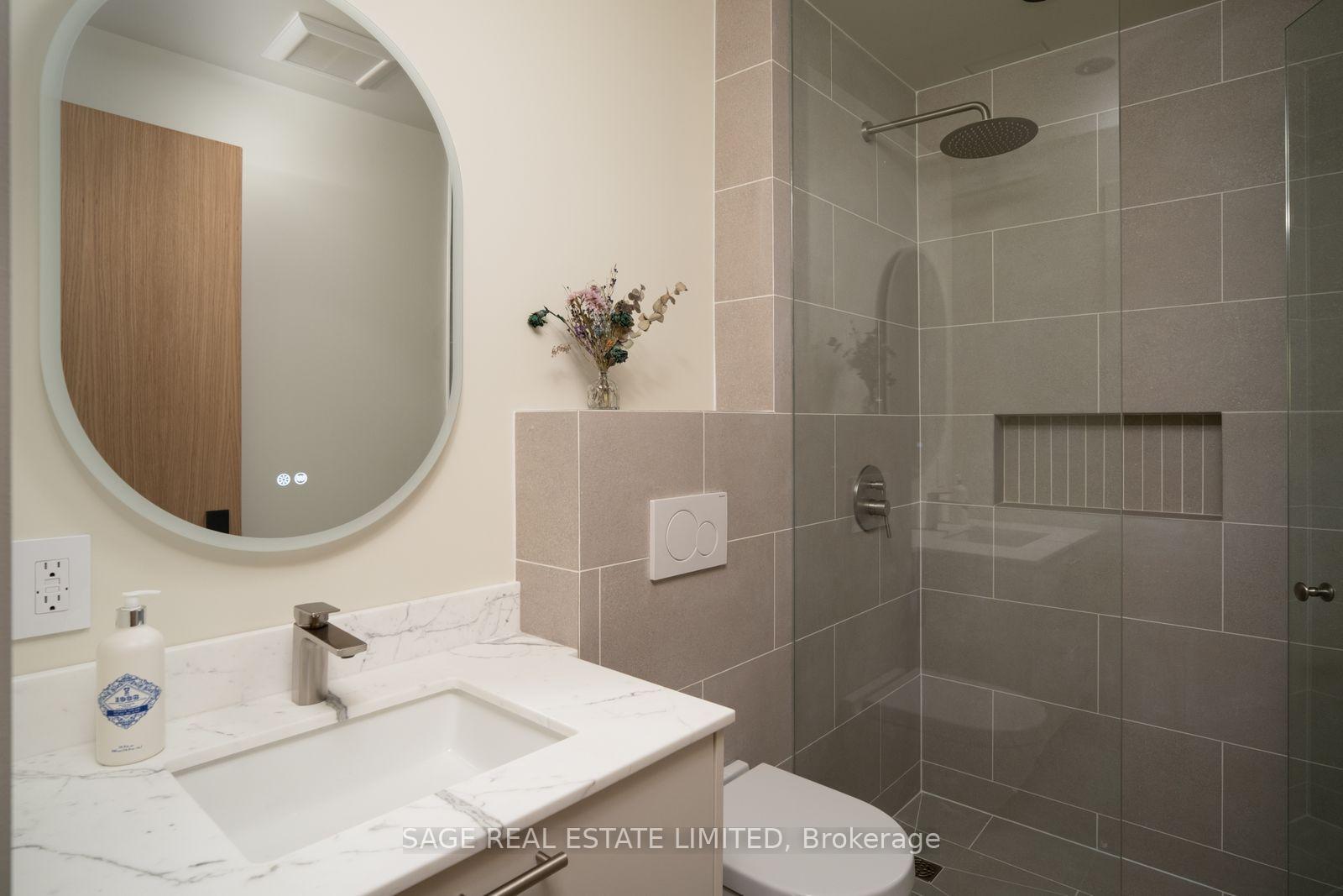 Photo 37 of 47 Delaware Avenue, Toronto, Palmerston-Little Italy — HOMEH