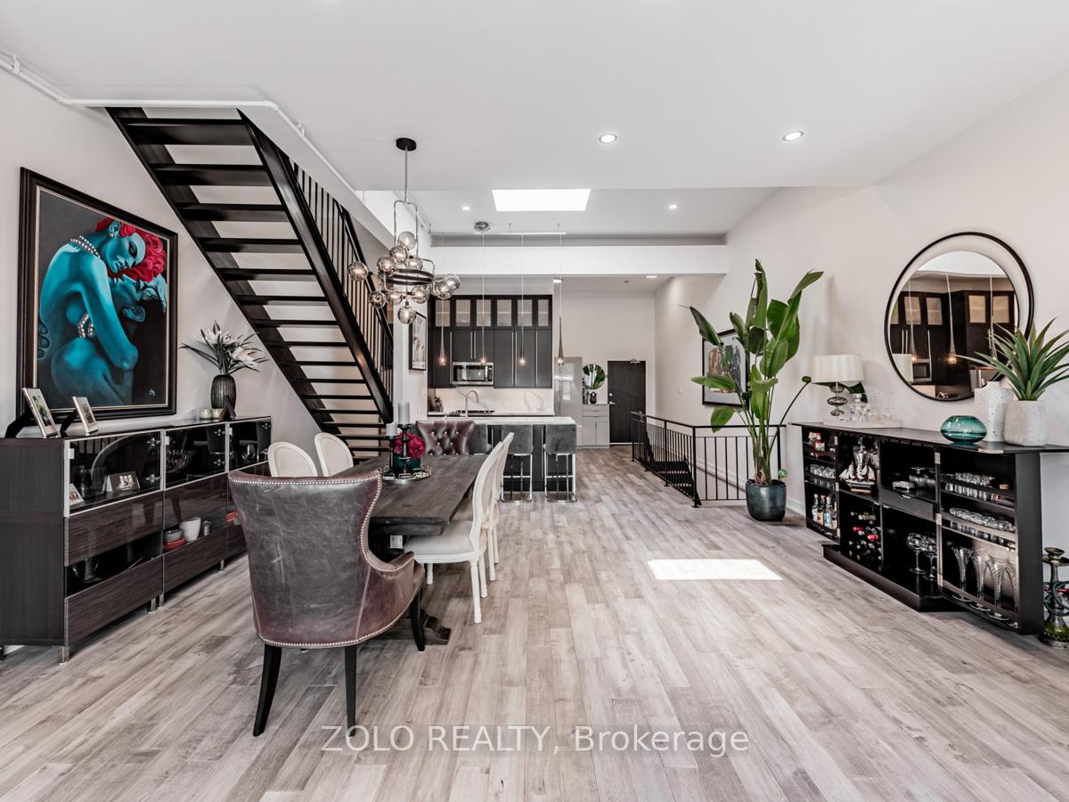 Photo 14 of Unit 304, 1842 Queen Street E, Toronto, The Beaches — HOMEH