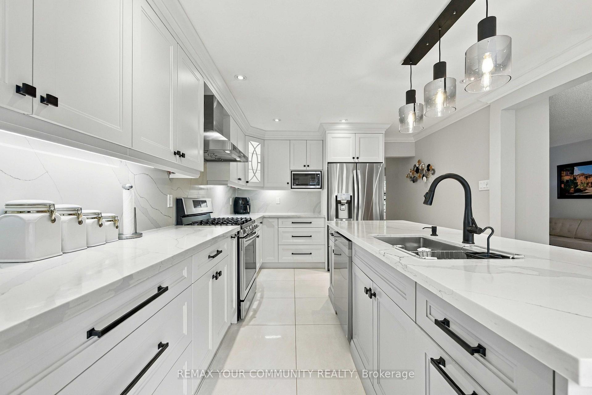 Photo 17 of 153 Reed Drive, Ajax, Central — HOMEH