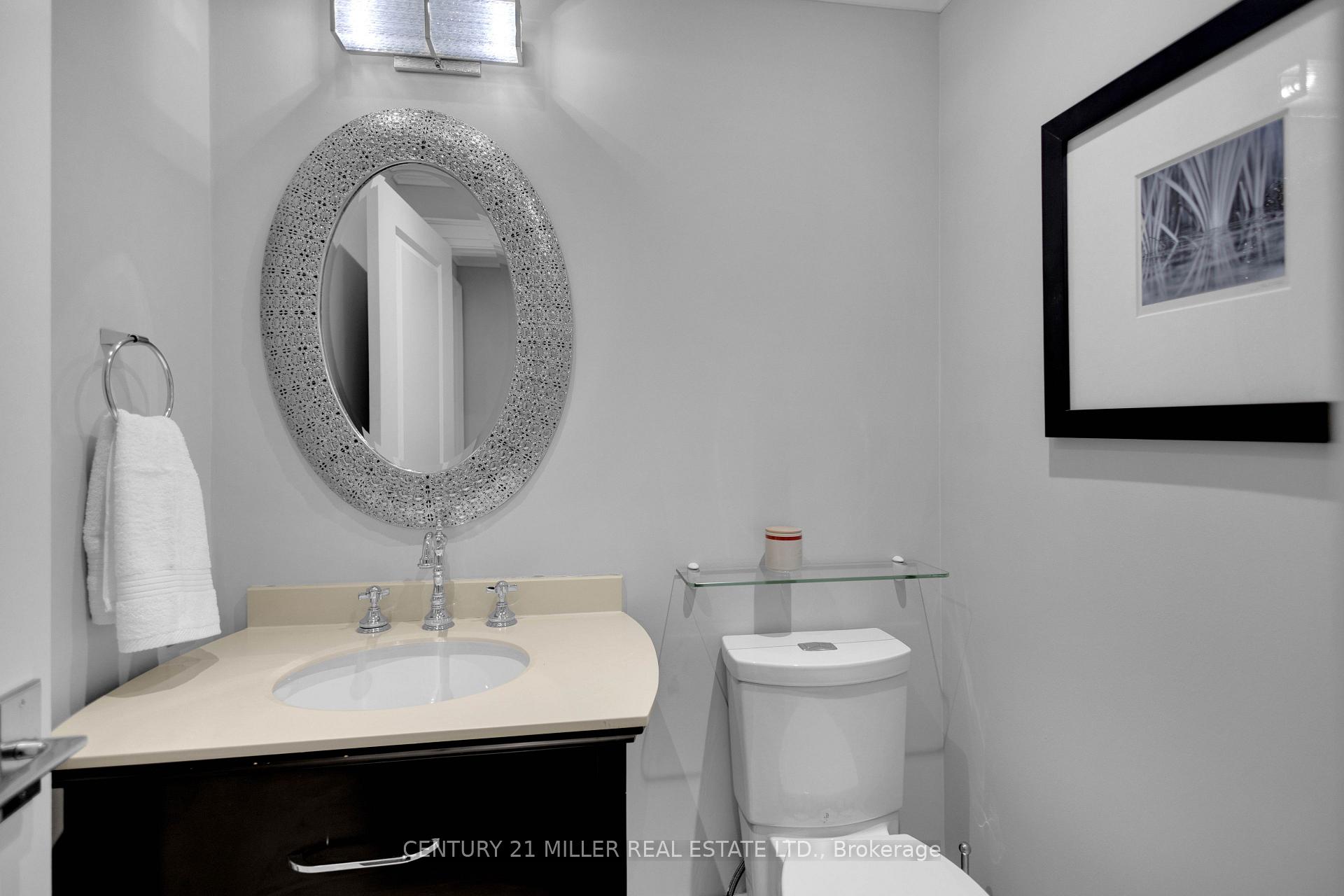 Photo 17 of 21 Neiltree Court, Etobicoke, Markland Wood — HOMEH
