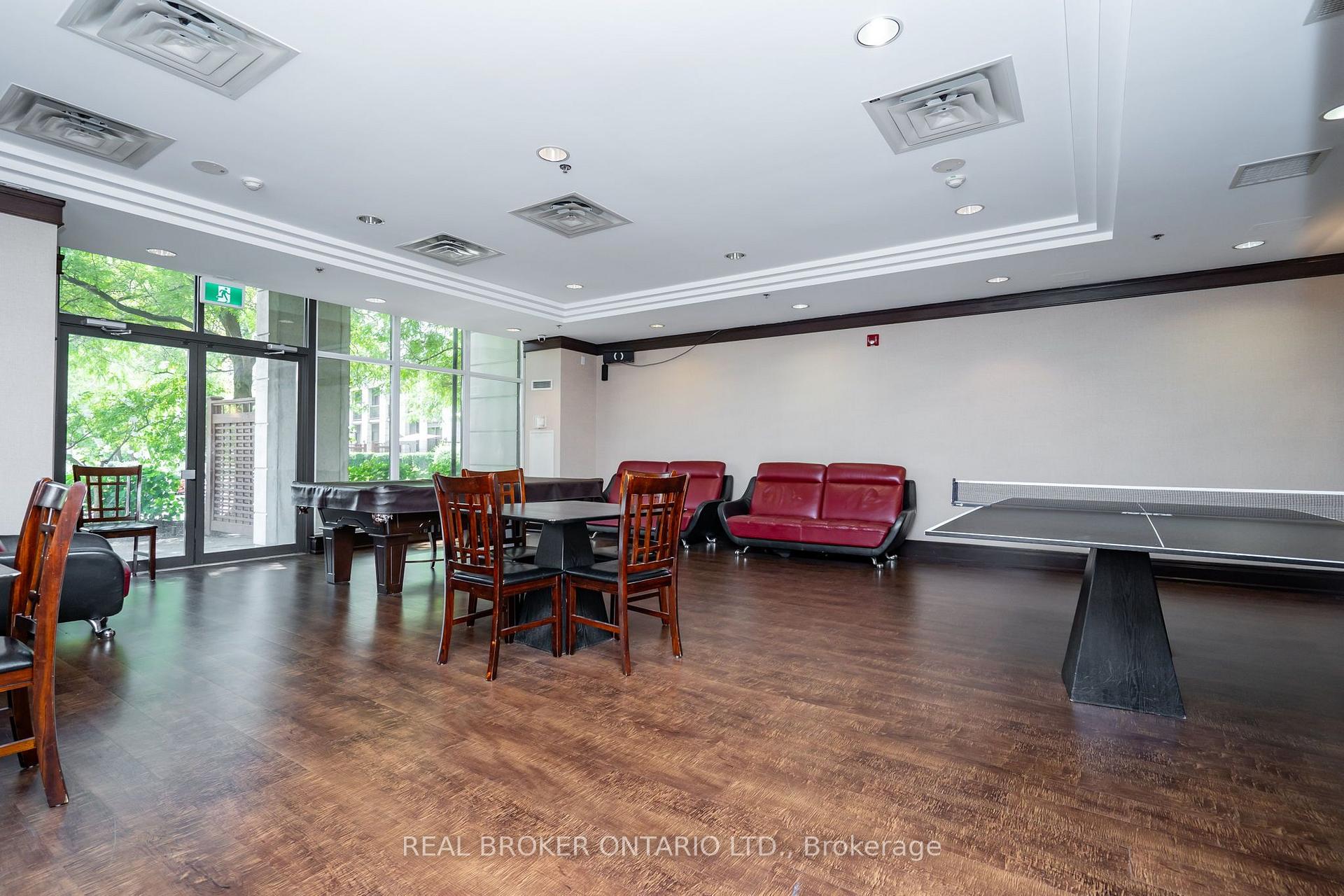 Photo 21 of Unit PH208, 18 Harding Boulevard, Richmond Hill, Harding — HOMEH