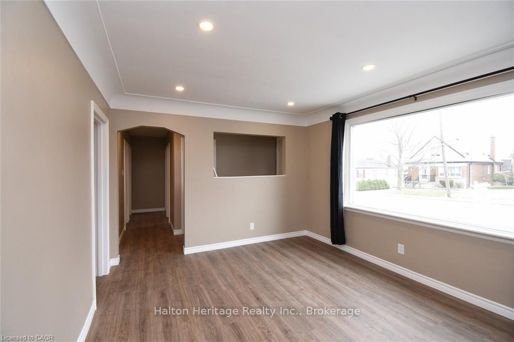 Photo of Unit 1, 342 Rosedale Avenue