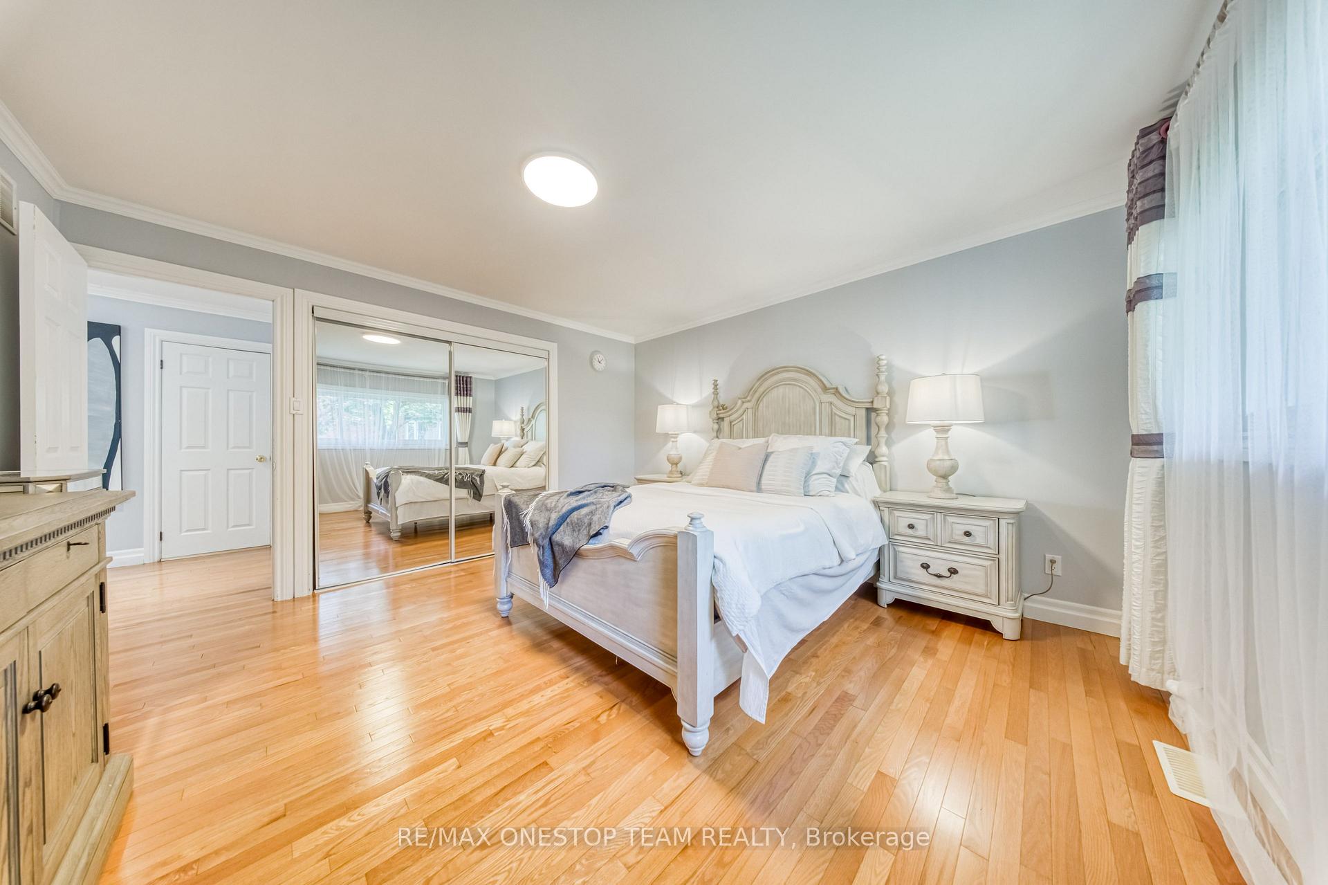 Photo 16 of 1398 Clearview Drive, Oakville, Clearview — HOMEH
