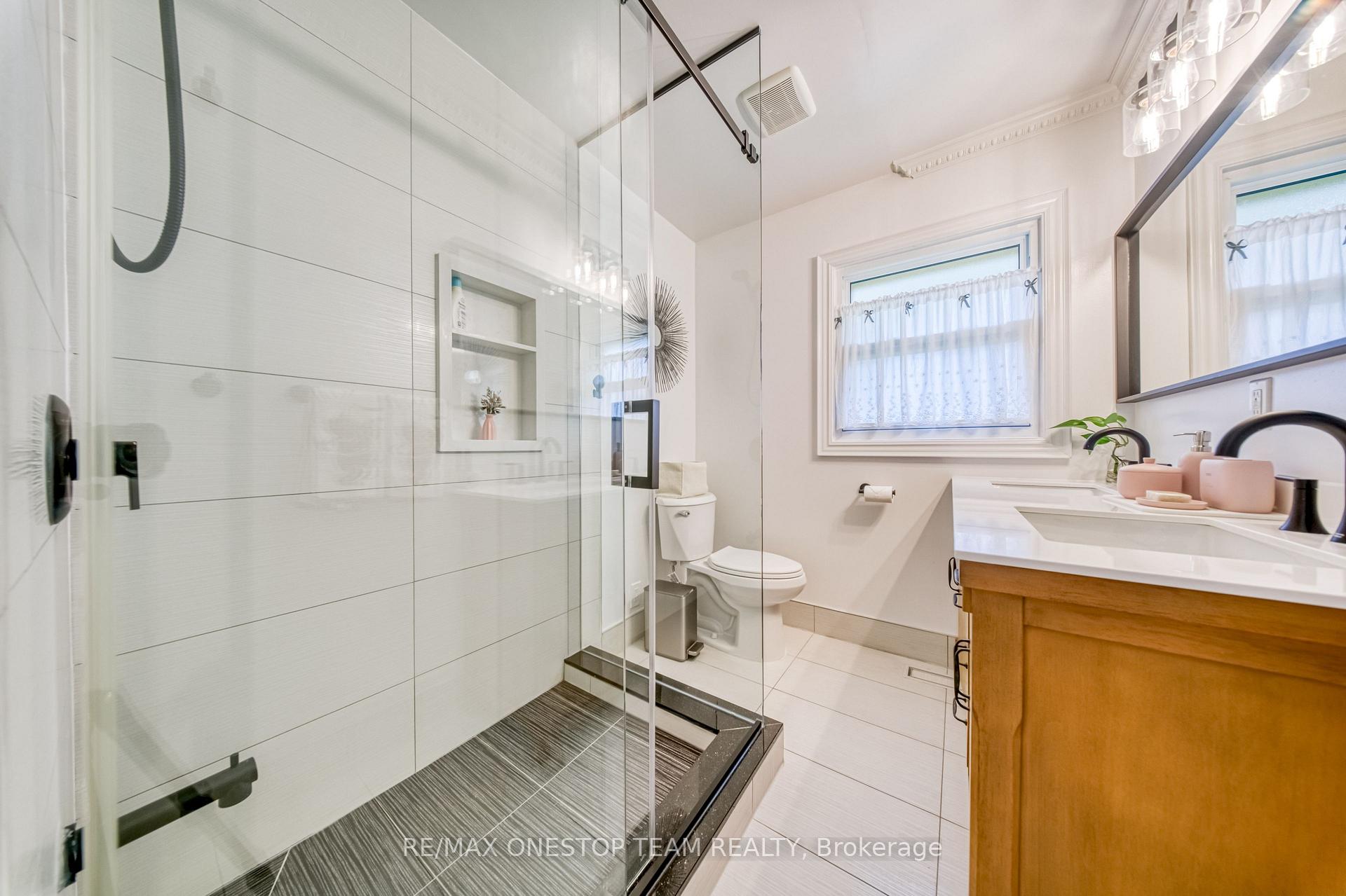 Photo 21 of 1398 Clearview Drive, Oakville, Clearview — HOMEH