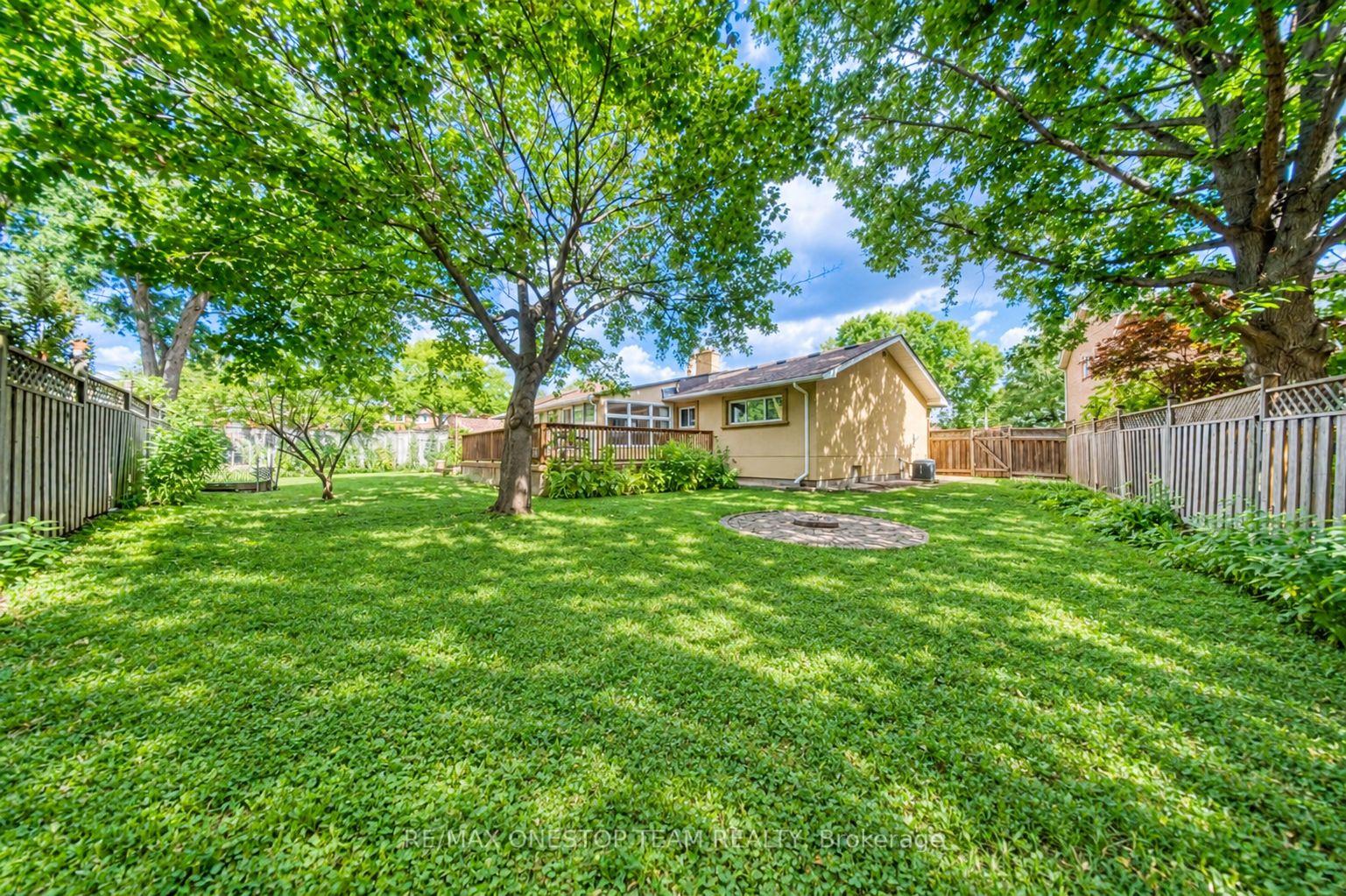 Photo 33 of 1398 Clearview Drive, Oakville, Clearview — HOMEH