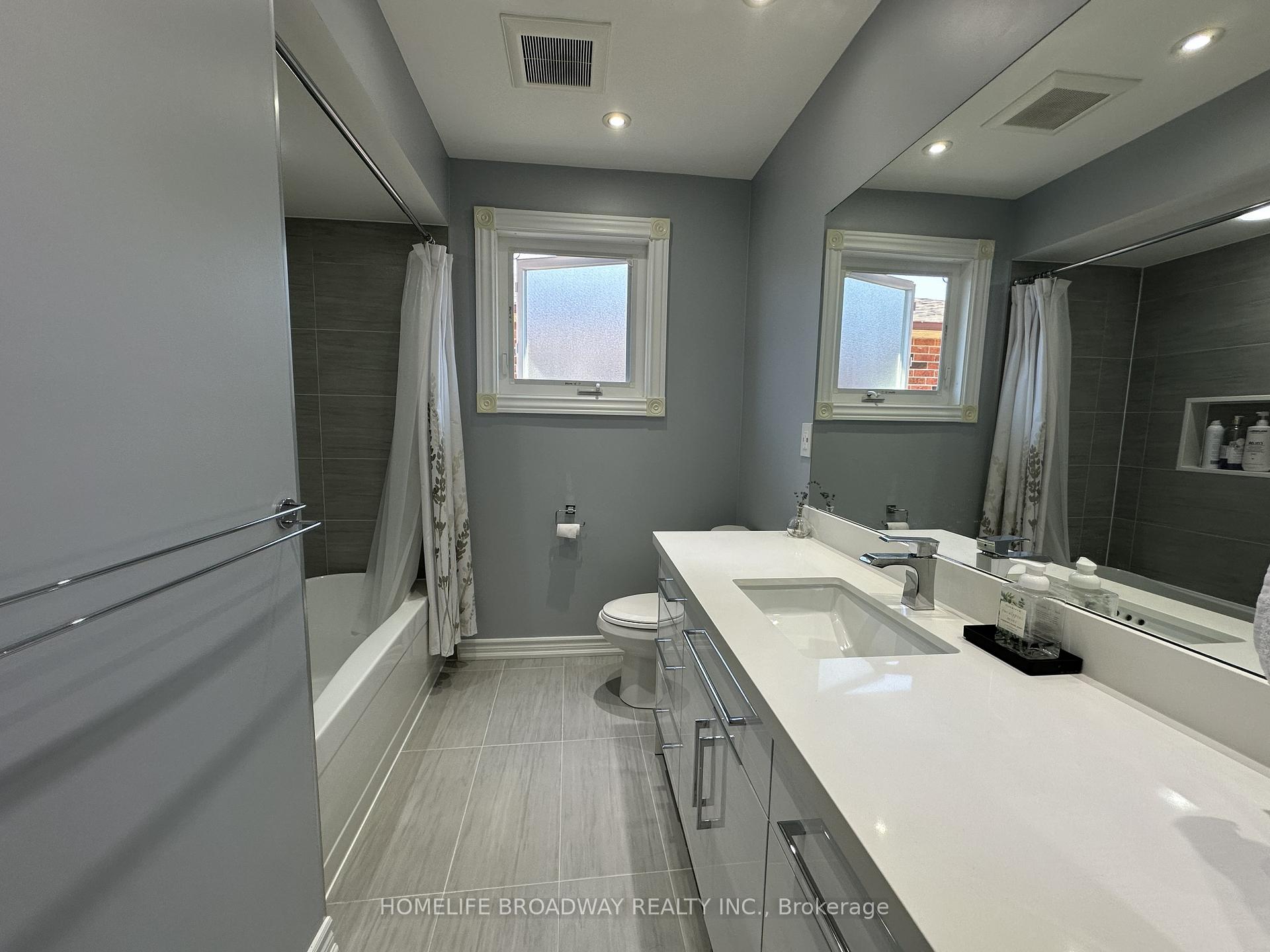 Photo 34 of 40 Bendamere Crescent, Markham, Raymerville — HOMEH