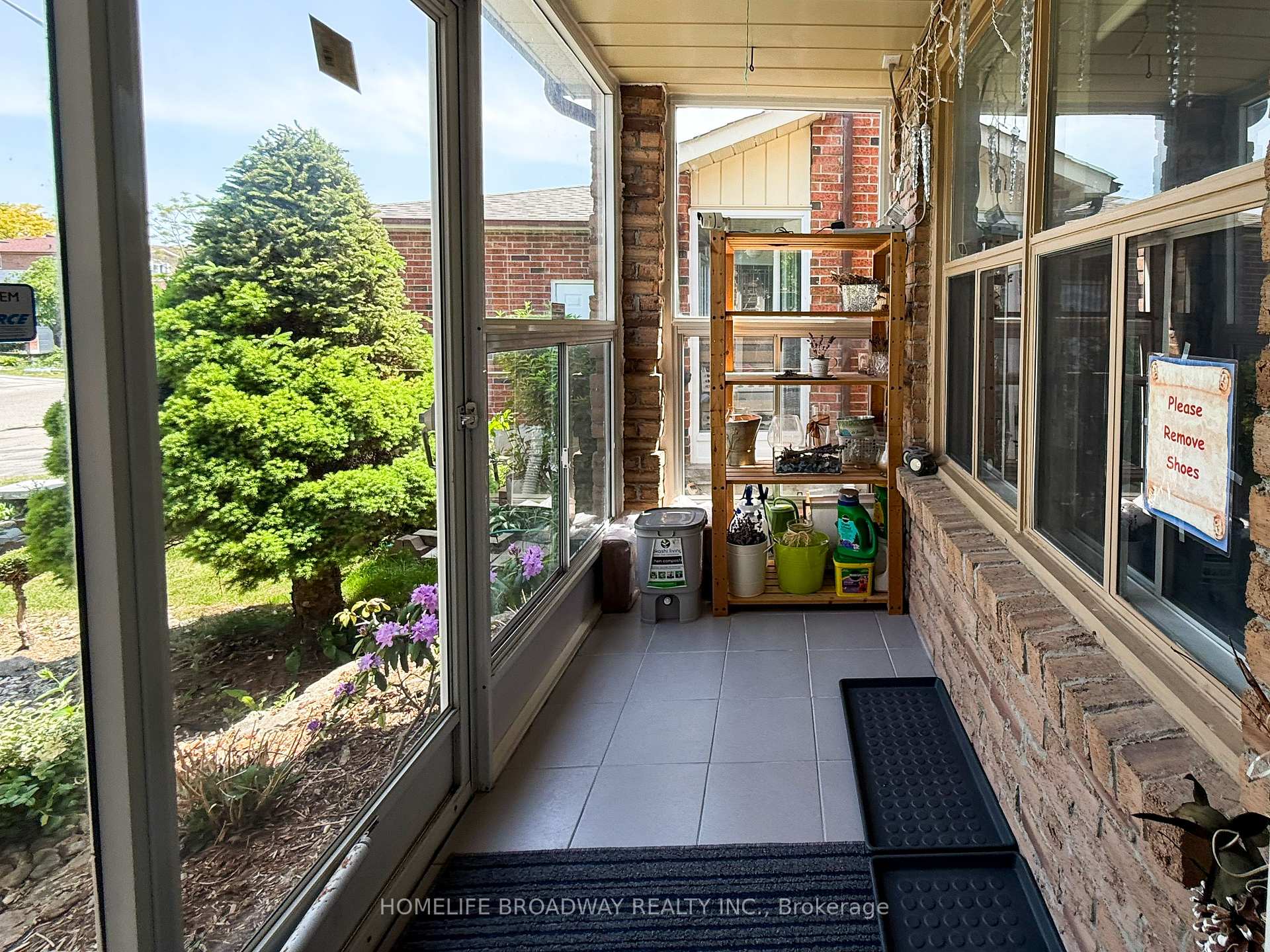 Photo 37 of 40 Bendamere Crescent, Markham, Raymerville — HOMEH
