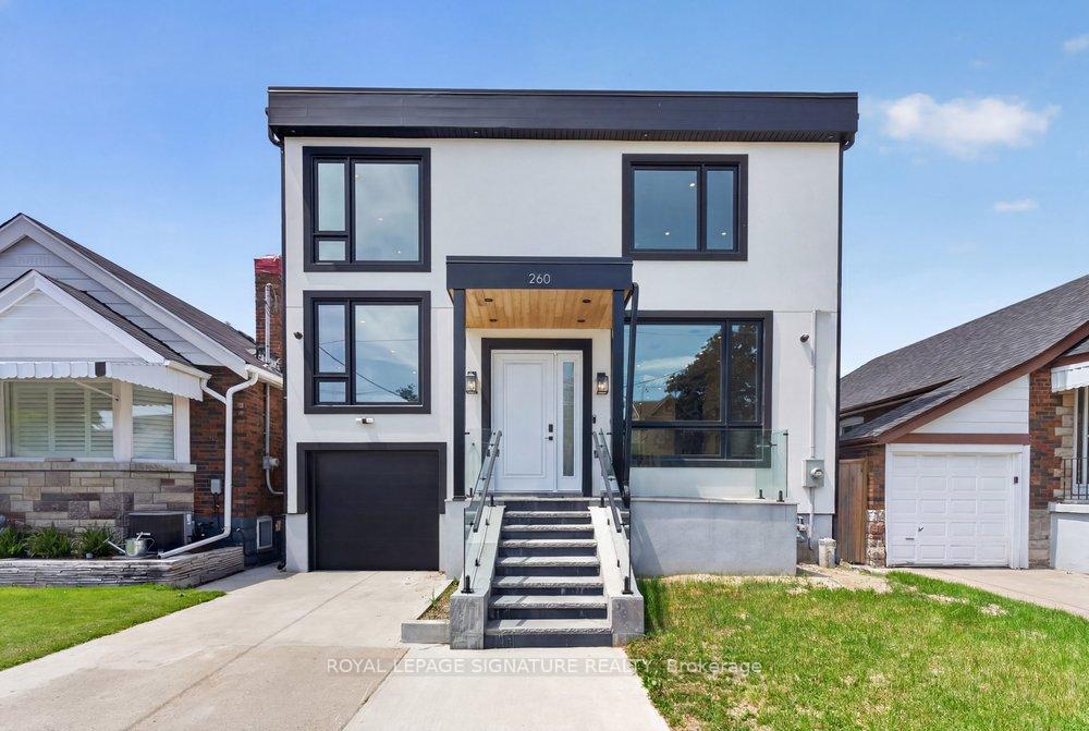 Photo 2 of 260 Dewhurst Boulevard N, Toronto, Danforth Village-East York — HOMEH