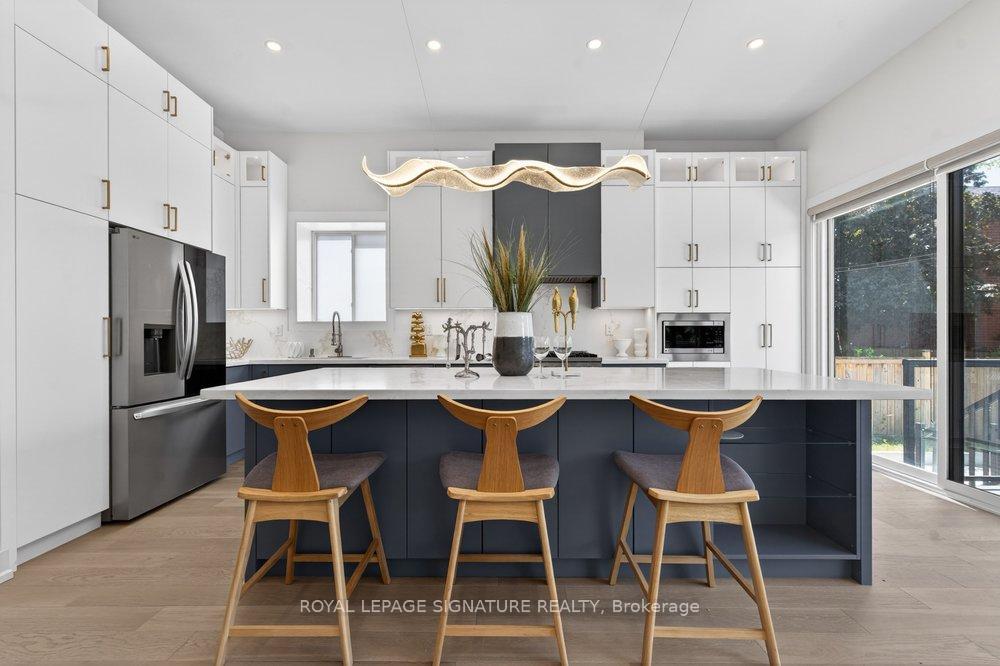 Photo 14 of 260 Dewhurst Boulevard N, Toronto, Danforth Village-East York — HOMEH