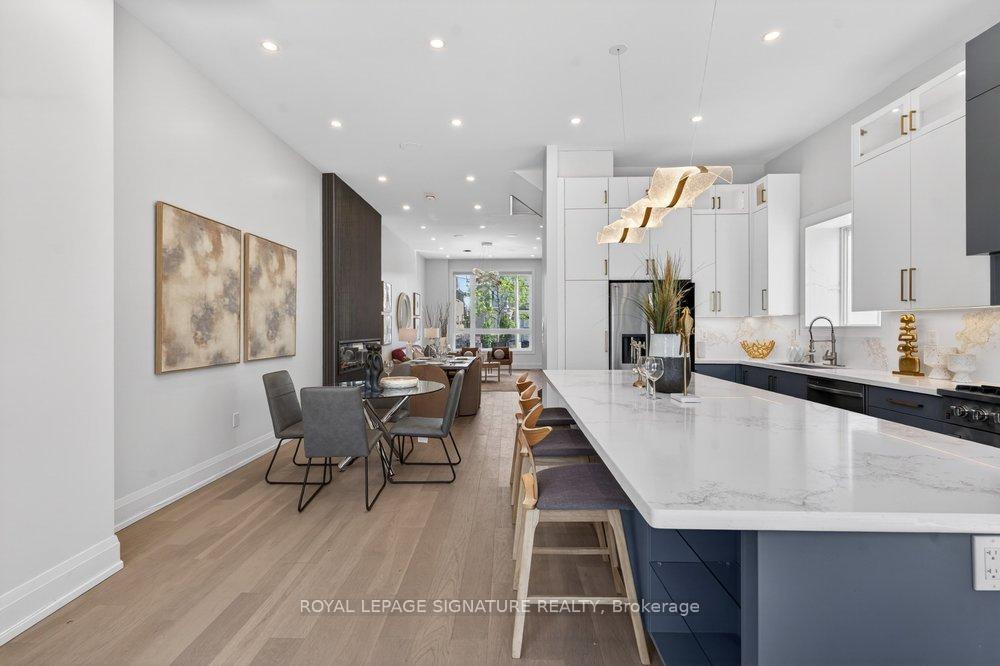 Photo 18 of 260 Dewhurst Boulevard N, Toronto, Danforth Village-East York — HOMEH
