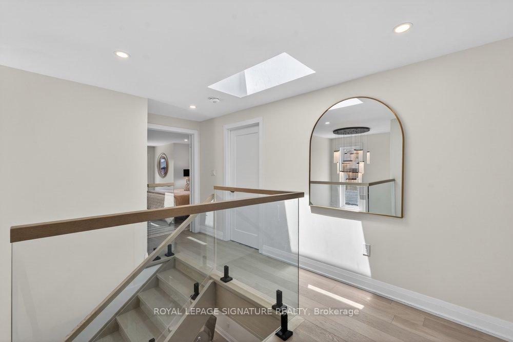 Photo 23 of 260 Dewhurst Boulevard N, Toronto, Danforth Village-East York — HOMEH