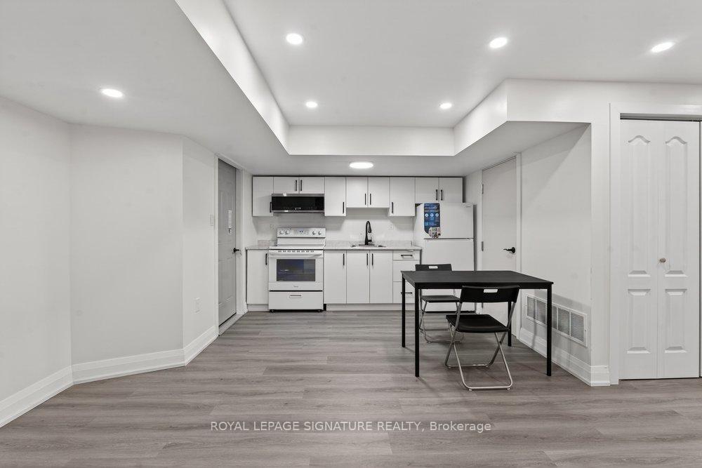 Photo 39 of 260 Dewhurst Boulevard N, Toronto, Danforth Village-East York — HOMEH