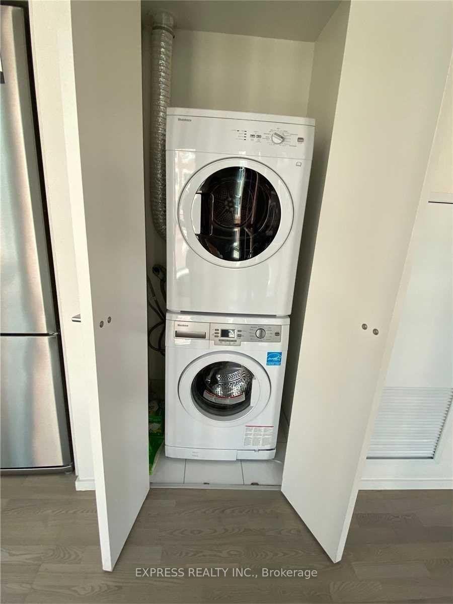 Photo 12 of Unit 716, 101 Charles Street E, Toronto, Church-Yonge Corridor — HOMEH
