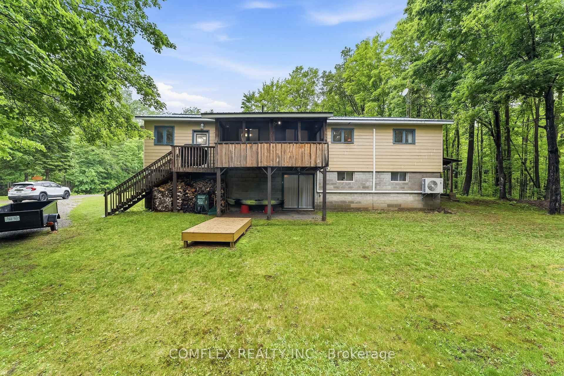 Photo 34 of 1354 Clear Lake Road, Minden Hills, Lutterworth — HOMEH