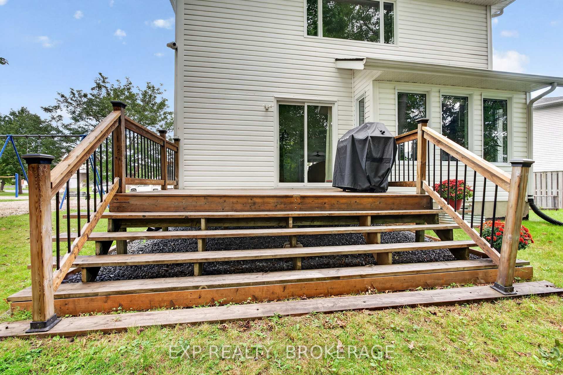 Photo 38 of 159 Macdougall Drive, Loyalist, Amherstview — HOMEH