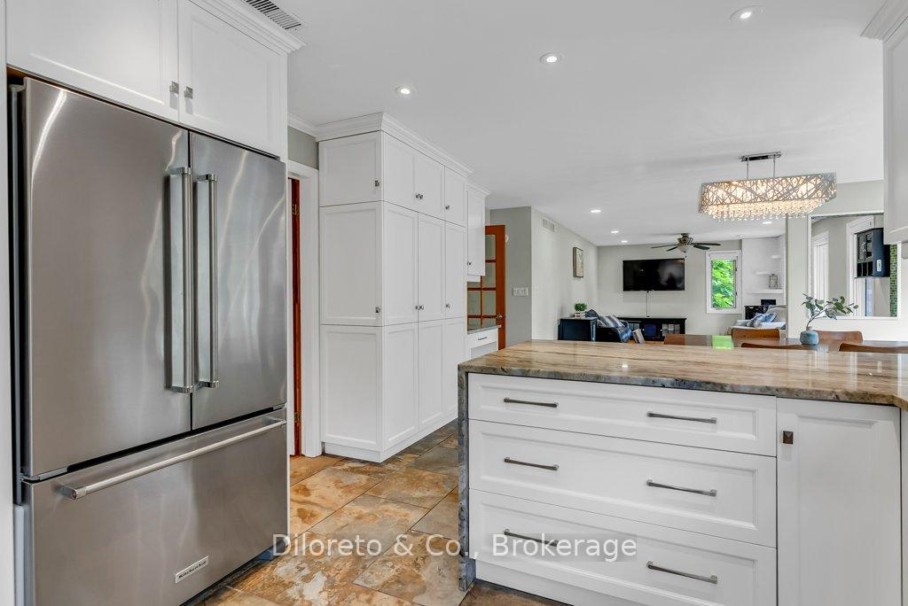 Photo 14 of 28 Foxwood Crescent, Guelph, Kortright Hills — HOMEH
