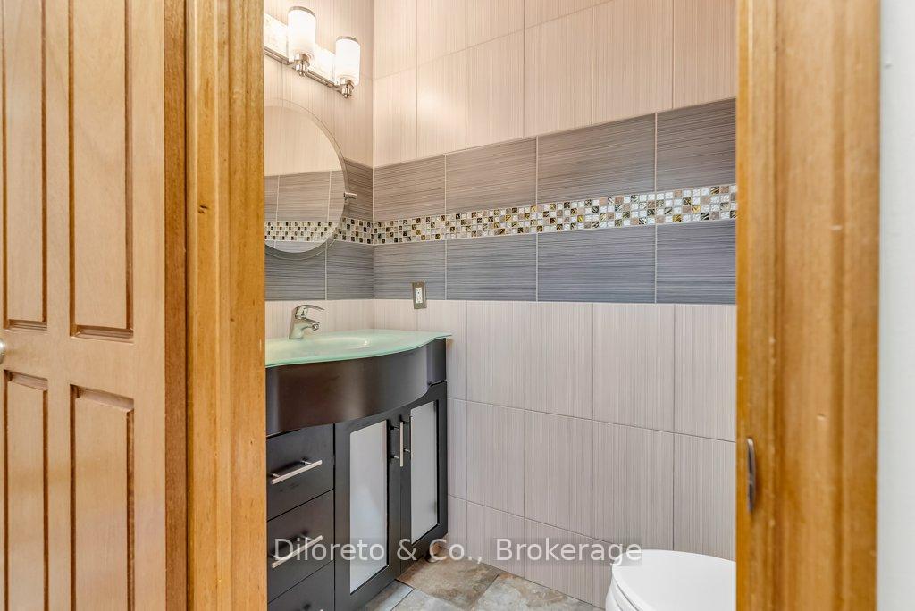Photo 21 of 28 Foxwood Crescent, Guelph, Kortright Hills — HOMEH