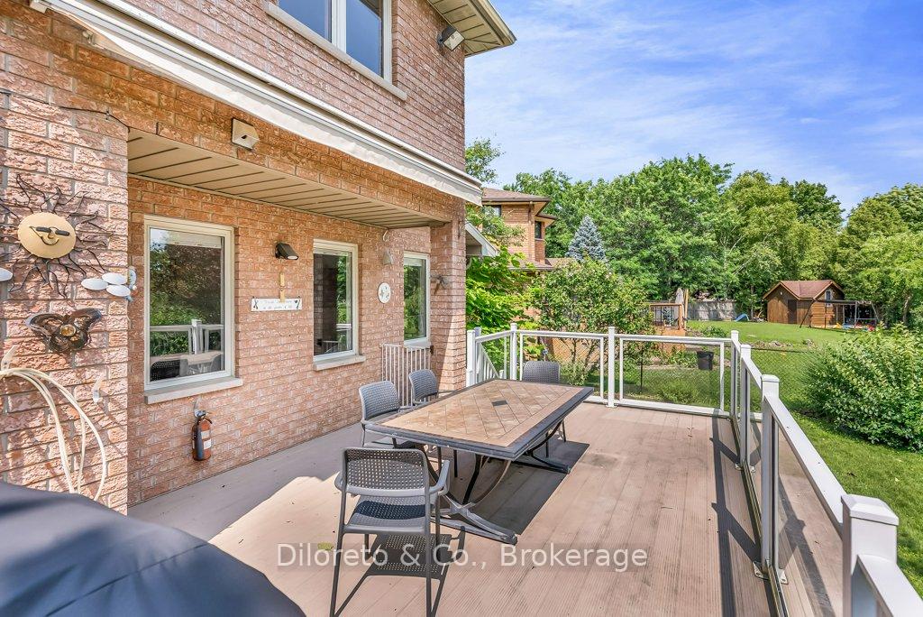 Photo 45 of 28 Foxwood Crescent, Guelph, Kortright Hills — HOMEH