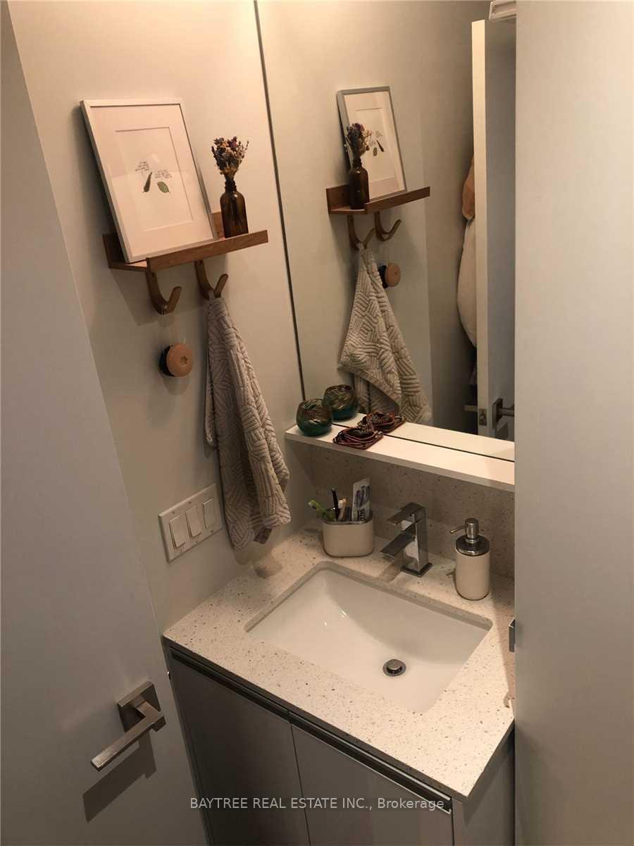Photo 11 of Unit 614, 20 Minowan Miikan Lane, Toronto, Little Portugal — HOMEH
