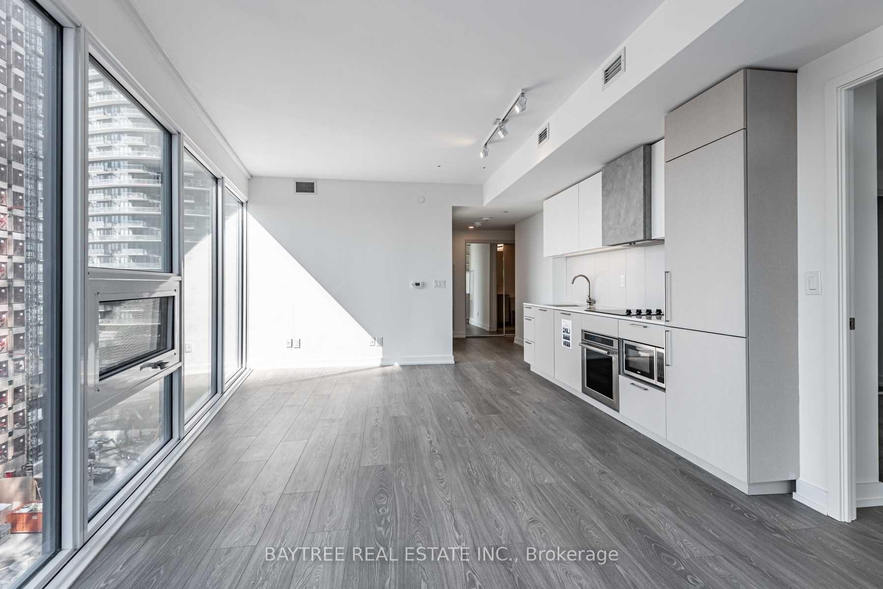 Photo 5 of Unit 906, 19 Western Battery Road, Toronto, Niagara — HOMEH