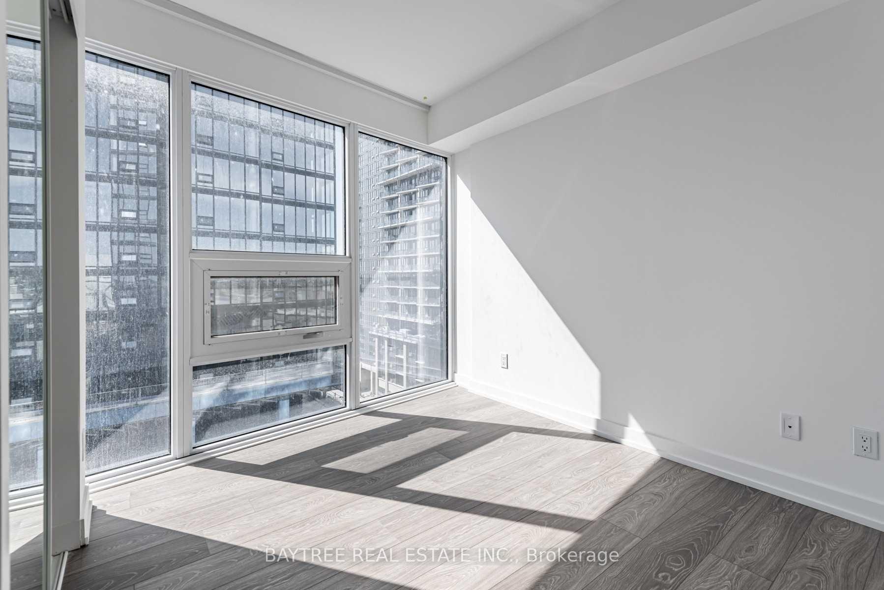 Photo 10 of Unit 906, 19 Western Battery Road, Toronto, Niagara — HOMEH