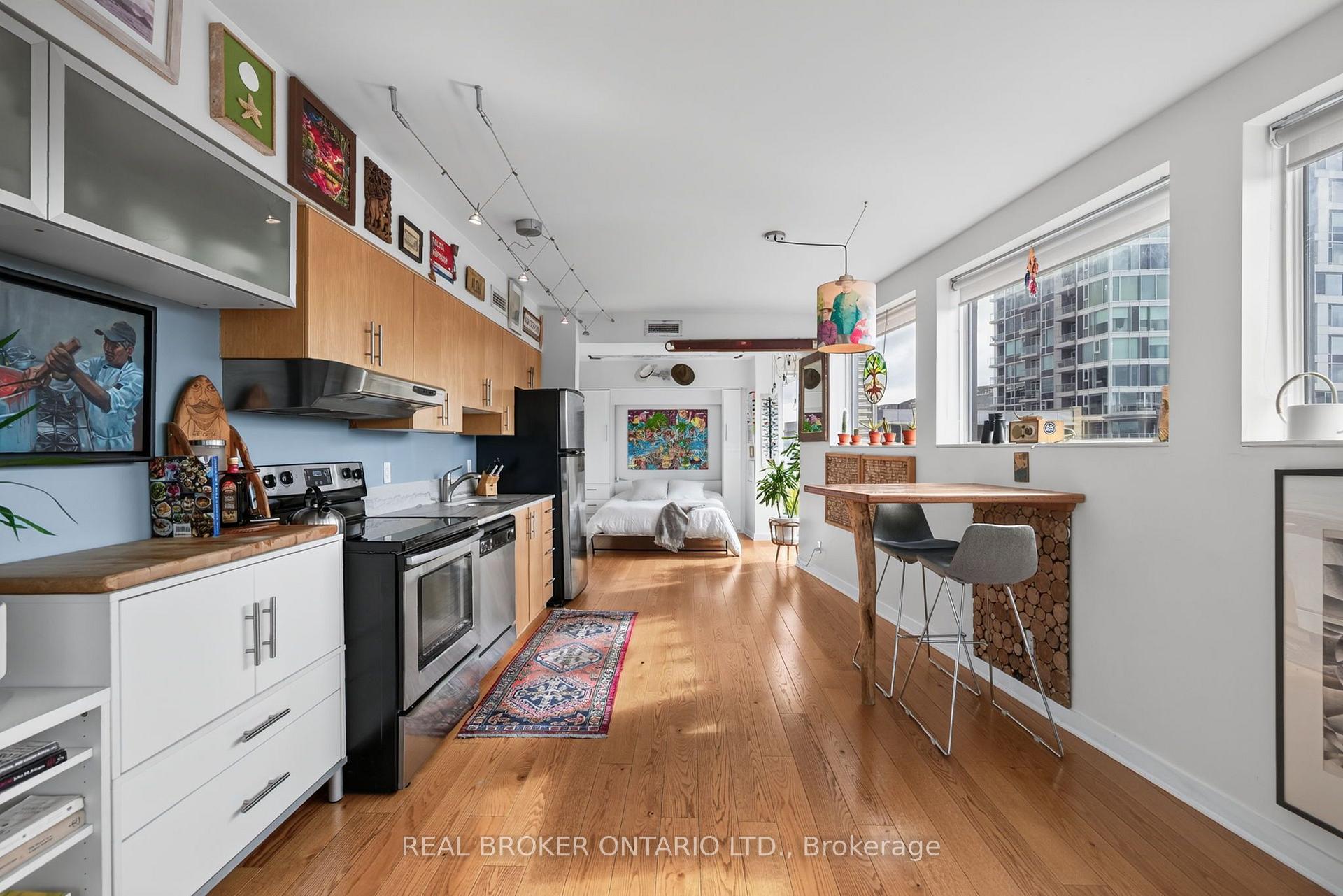 Photo 8 of Unit 305, 1014 Bank Street, Ottawa, Glebe — HOMEH