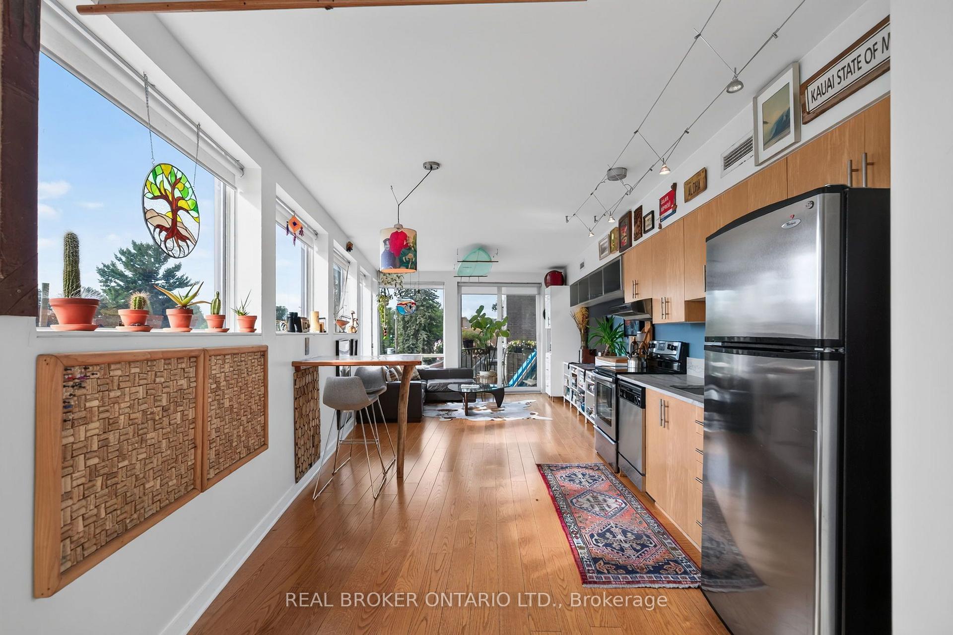 Photo 10 of Unit 305, 1014 Bank Street, Ottawa, Glebe — HOMEH