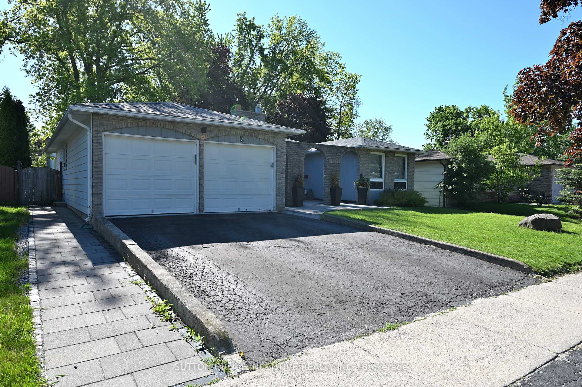 Photo 30 of 7 Huron Street, Barrie, North Shore — HOMEH