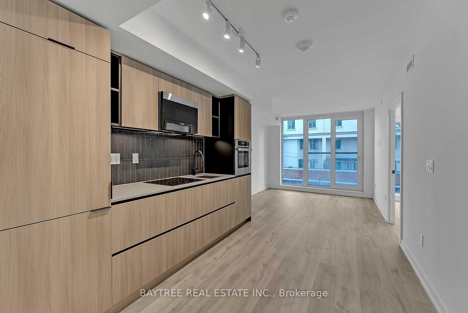 Photo 2 of Unit 303, 2 Augusta Avenue, Toronto, Waterfront Communities — HOMEH