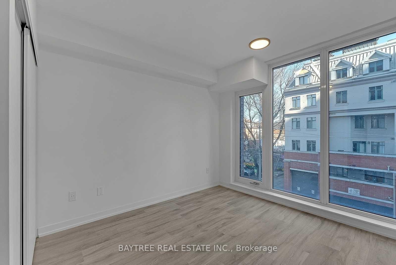 Photo 17 of Unit 303, 2 Augusta Avenue, Toronto, Waterfront Communities — HOMEH