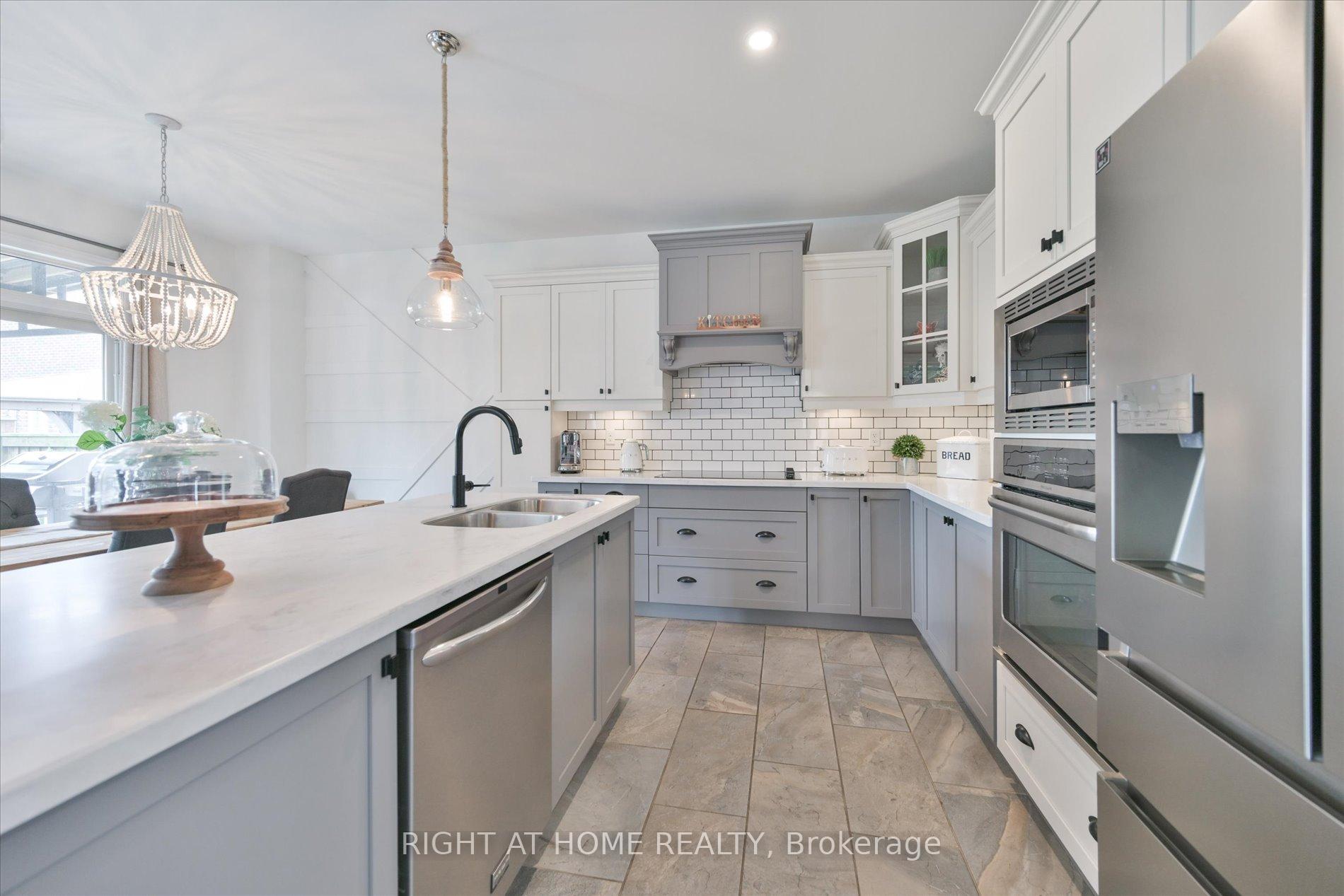 Photo 10 of 1259 Aldsworth Crescent, Oshawa, Eastdale — HOMEH