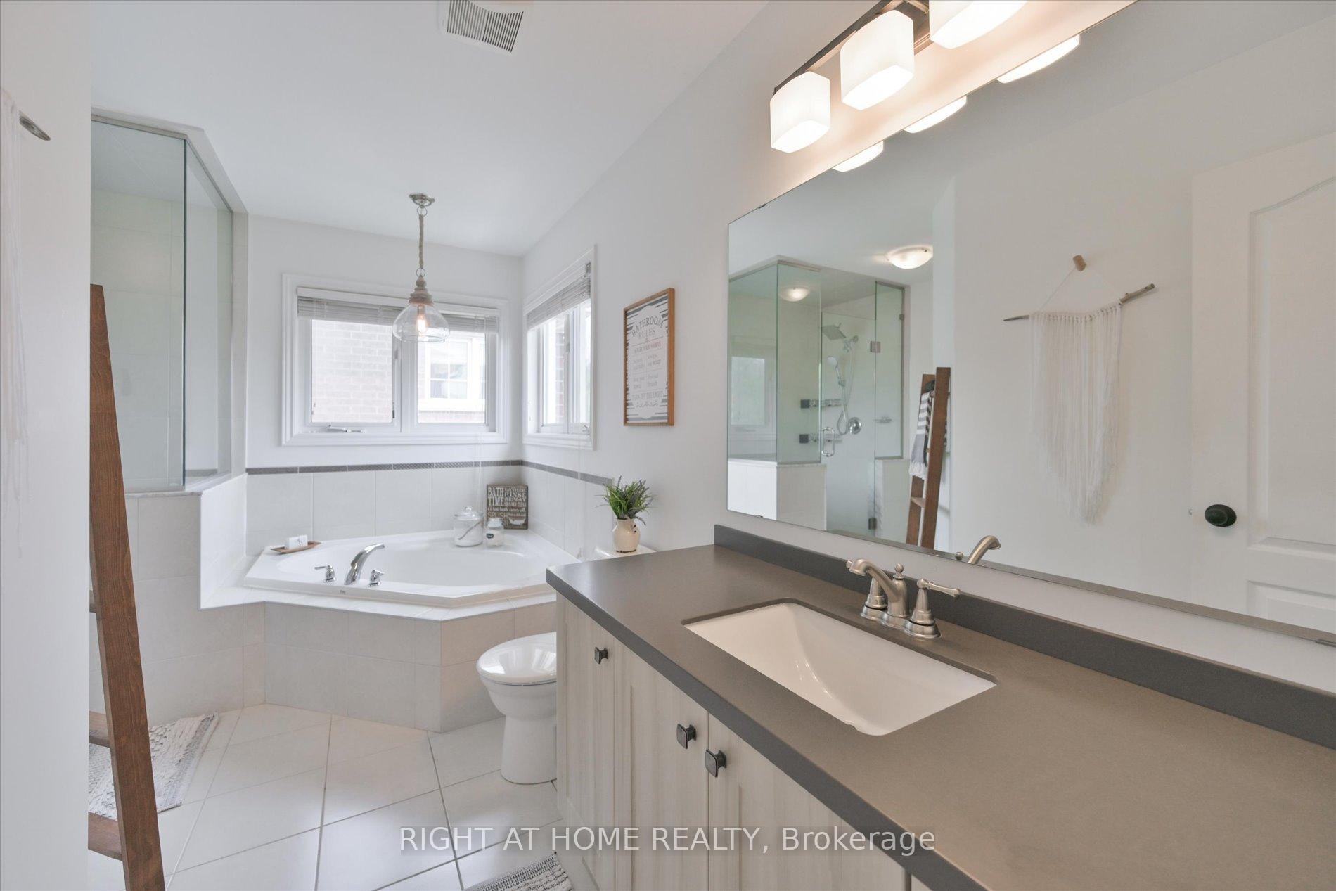 Photo 24 of 1259 Aldsworth Crescent, Oshawa, Eastdale — HOMEH