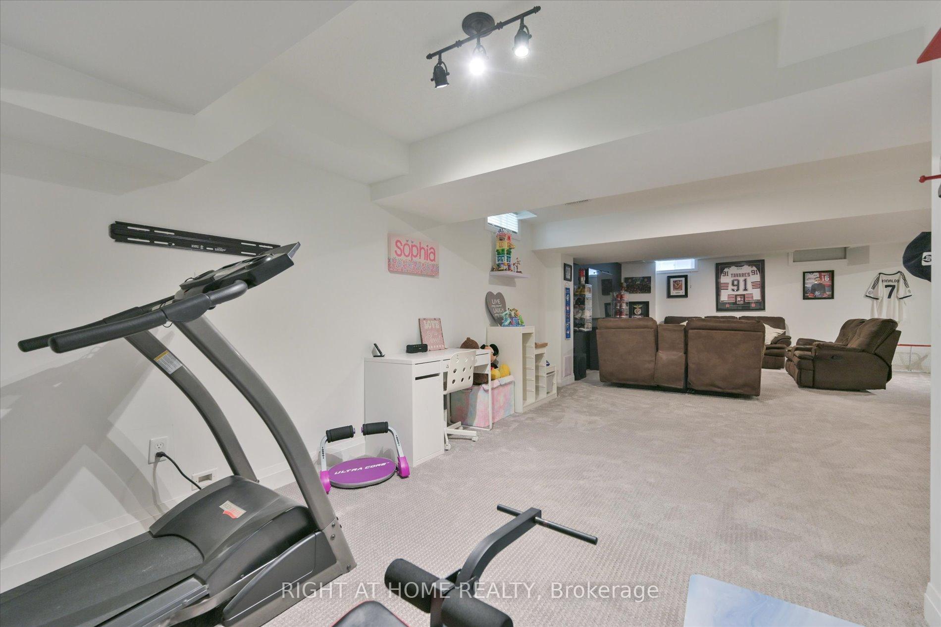 Photo 38 of 1259 Aldsworth Crescent, Oshawa, Eastdale — HOMEH