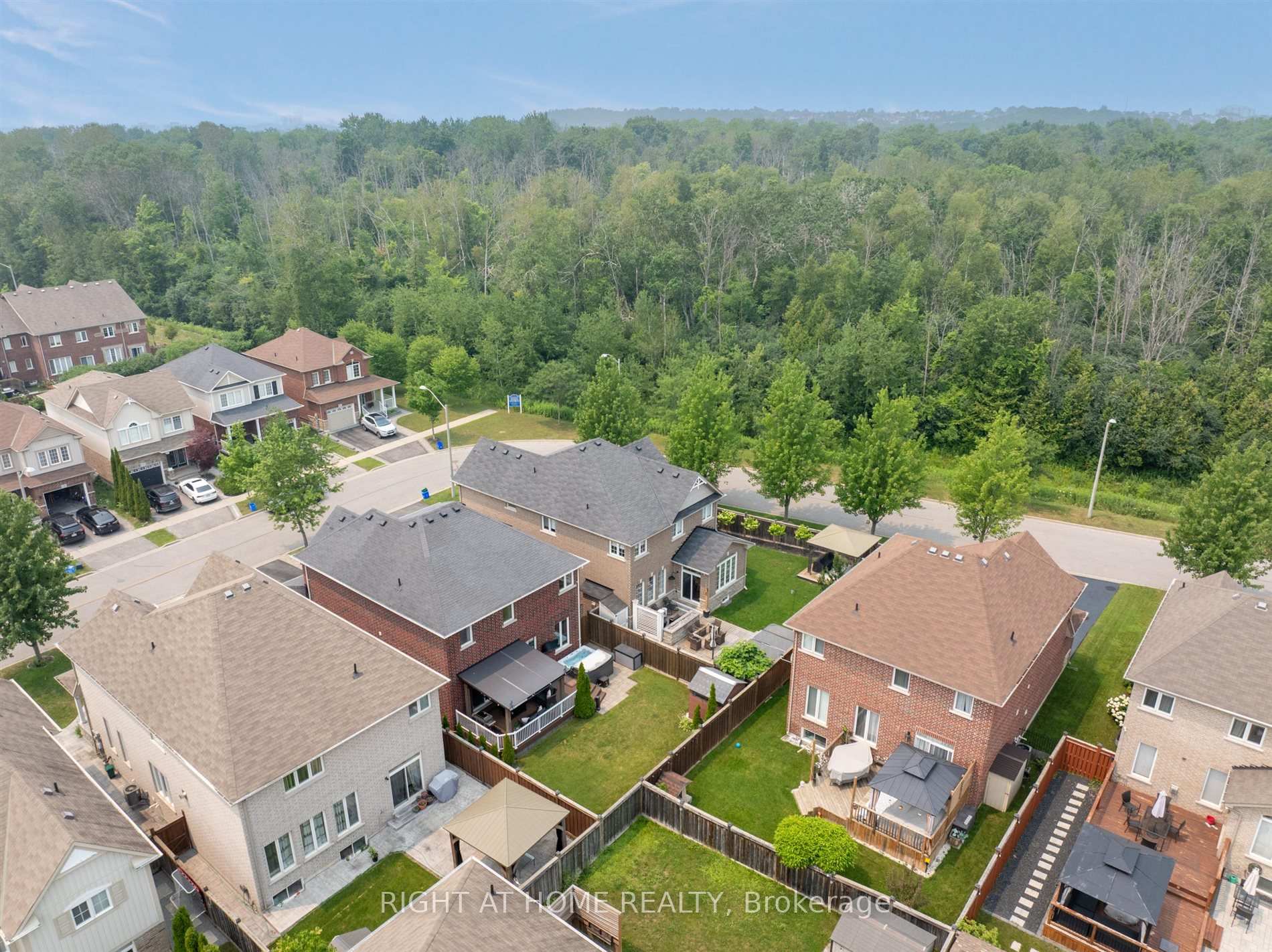 Photo 46 of 1259 Aldsworth Crescent, Oshawa, Eastdale — HOMEH