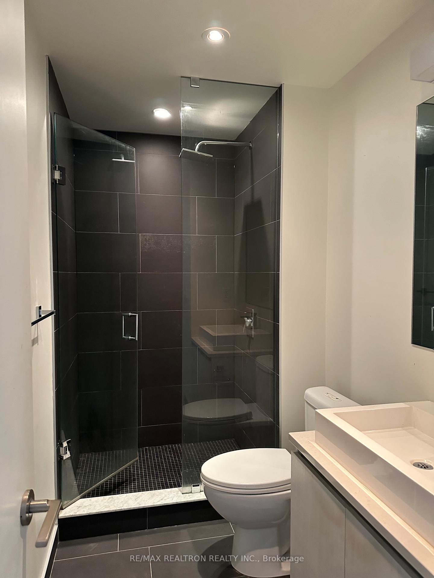 Photo 11 of Unit 410, 111 Bathurst Street, Toronto, Waterfront Communities — HOMEH